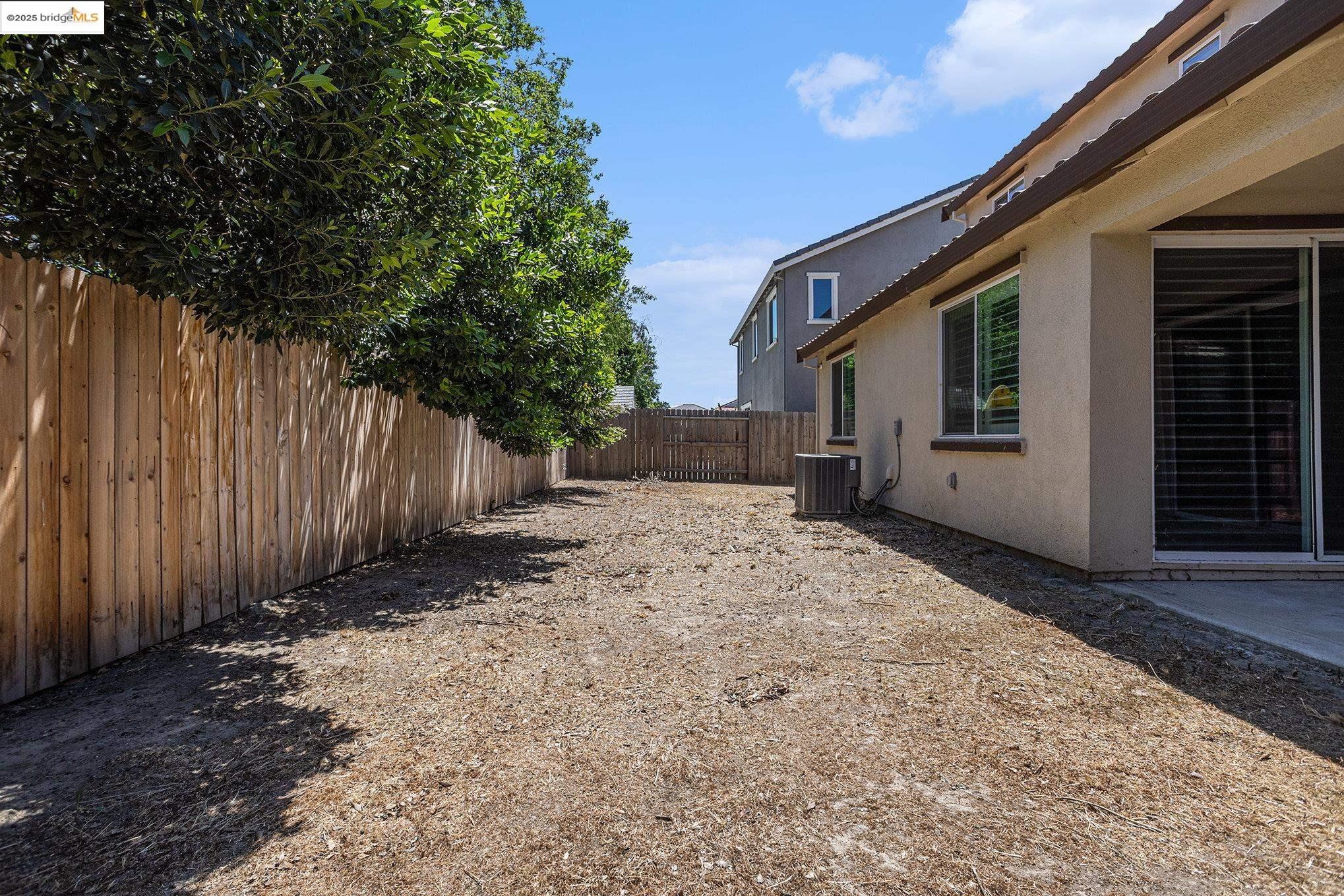 Detail Gallery Image 29 of 29 For 1734 Bonnard Way, Lodi,  CA 95242 - 5 Beds | 3/1 Baths