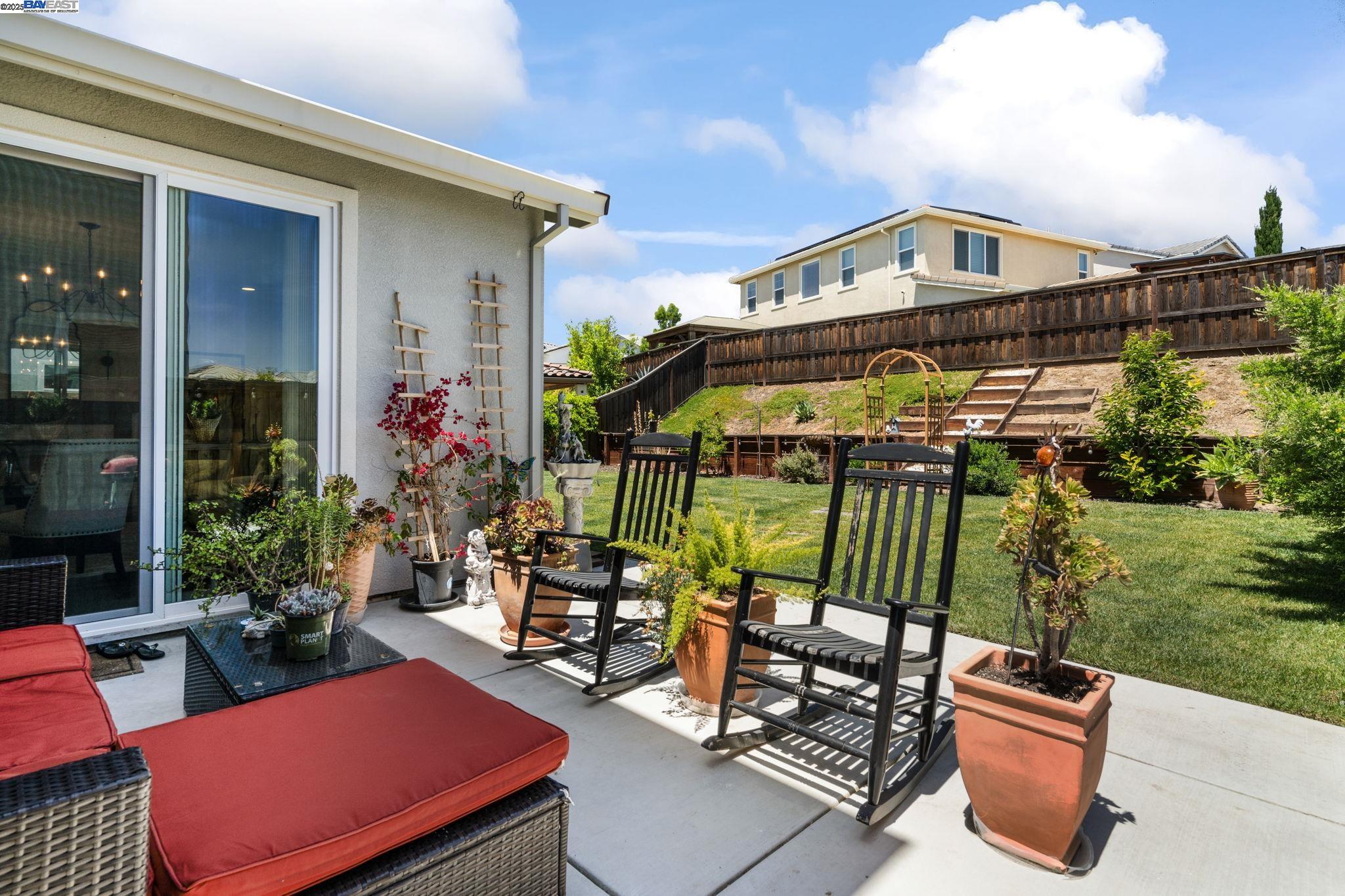 Detail Gallery Image 40 of 54 For 1699 Mulholland Dr, Lathrop,  CA 95330 - 4 Beds | 3 Baths