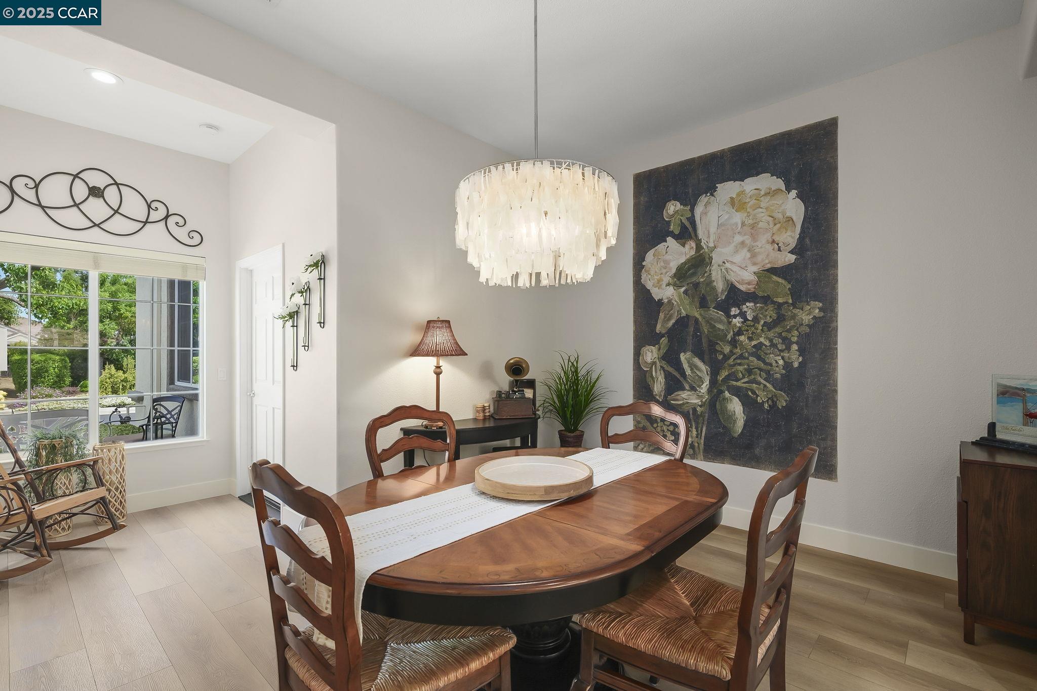 Detail Gallery Image 10 of 39 For 346 Gladstone Dr, Brentwood,  CA 94513 - 3 Beds | 2/1 Baths
