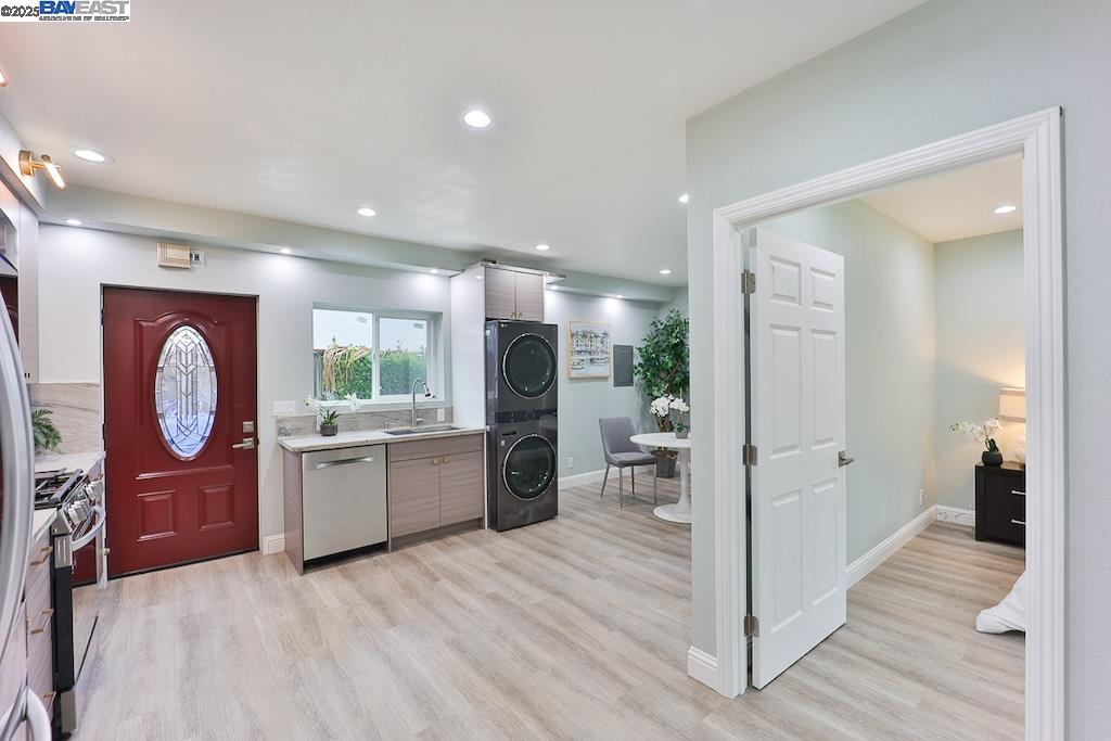 Detail Gallery Image 18 of 56 For 294 Rosado Rd, Fremont,  CA 94539 - 4 Beds | 2/1 Baths