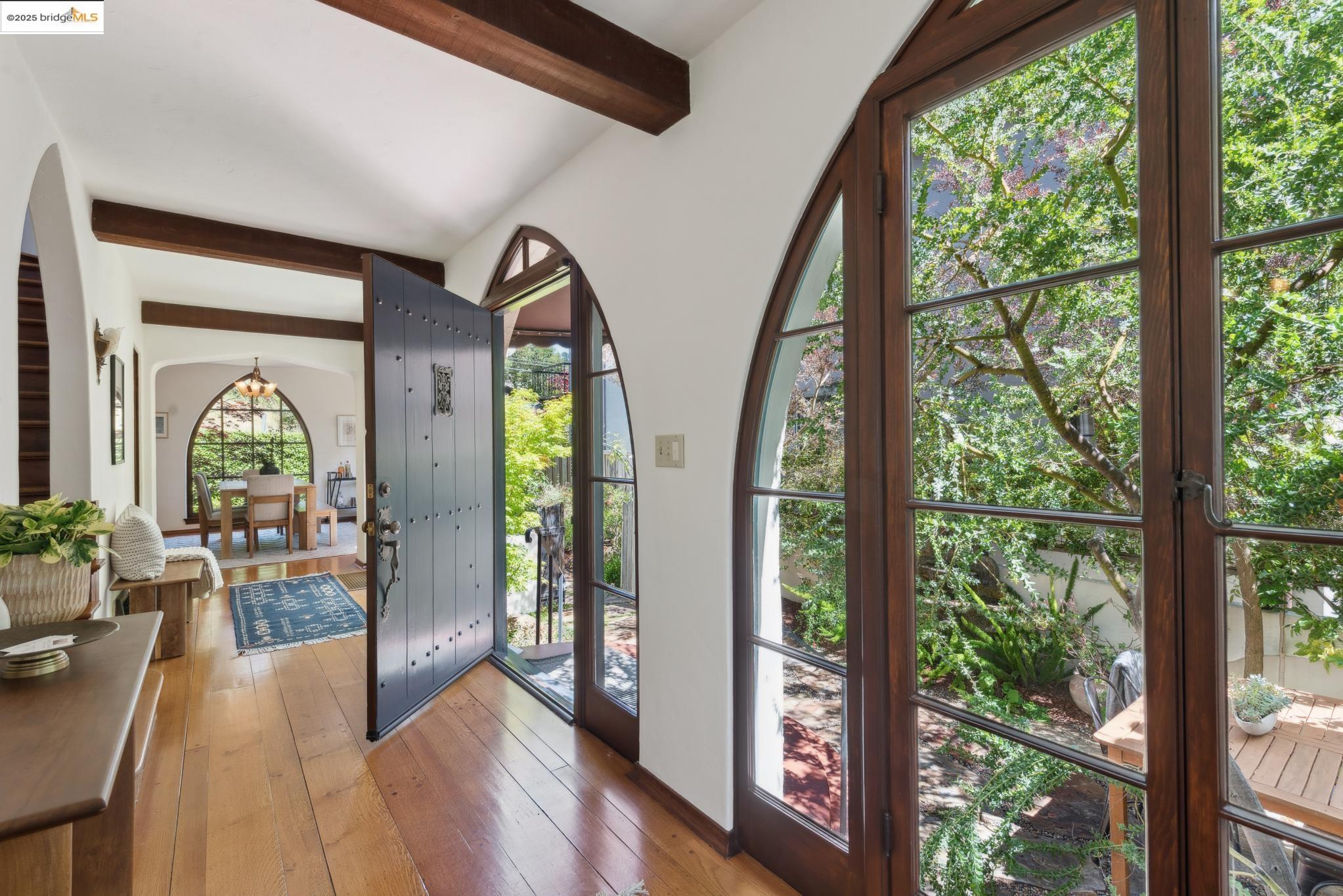 Detail Gallery Image 13 of 60 For 774 Spruce St, Berkeley,  CA 94707 - 3 Beds | 2 Baths