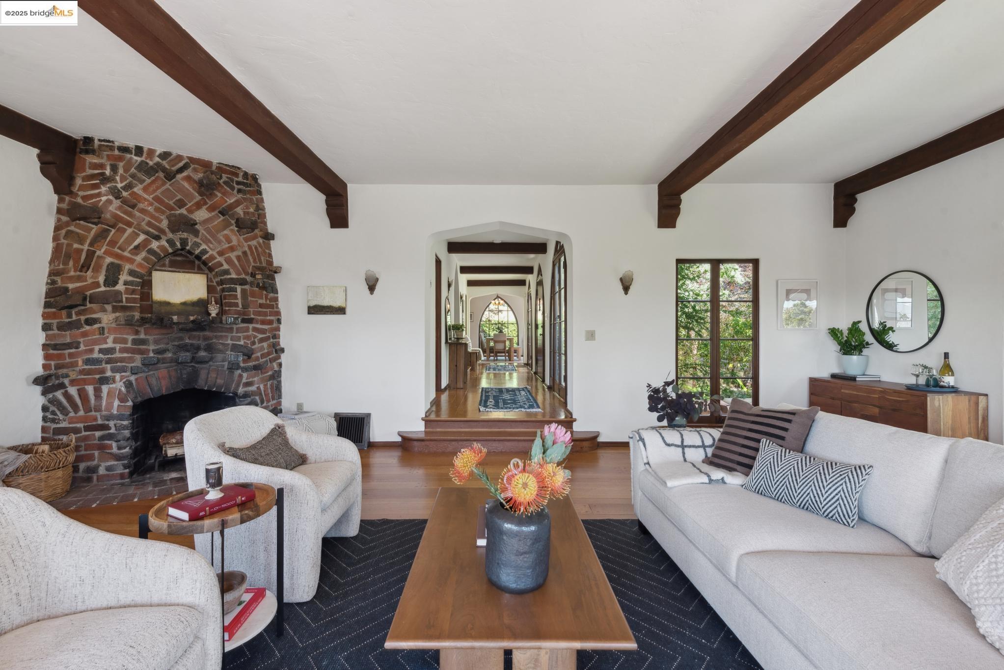 Detail Gallery Image 18 of 60 For 774 Spruce St, Berkeley,  CA 94707 - 3 Beds | 2 Baths