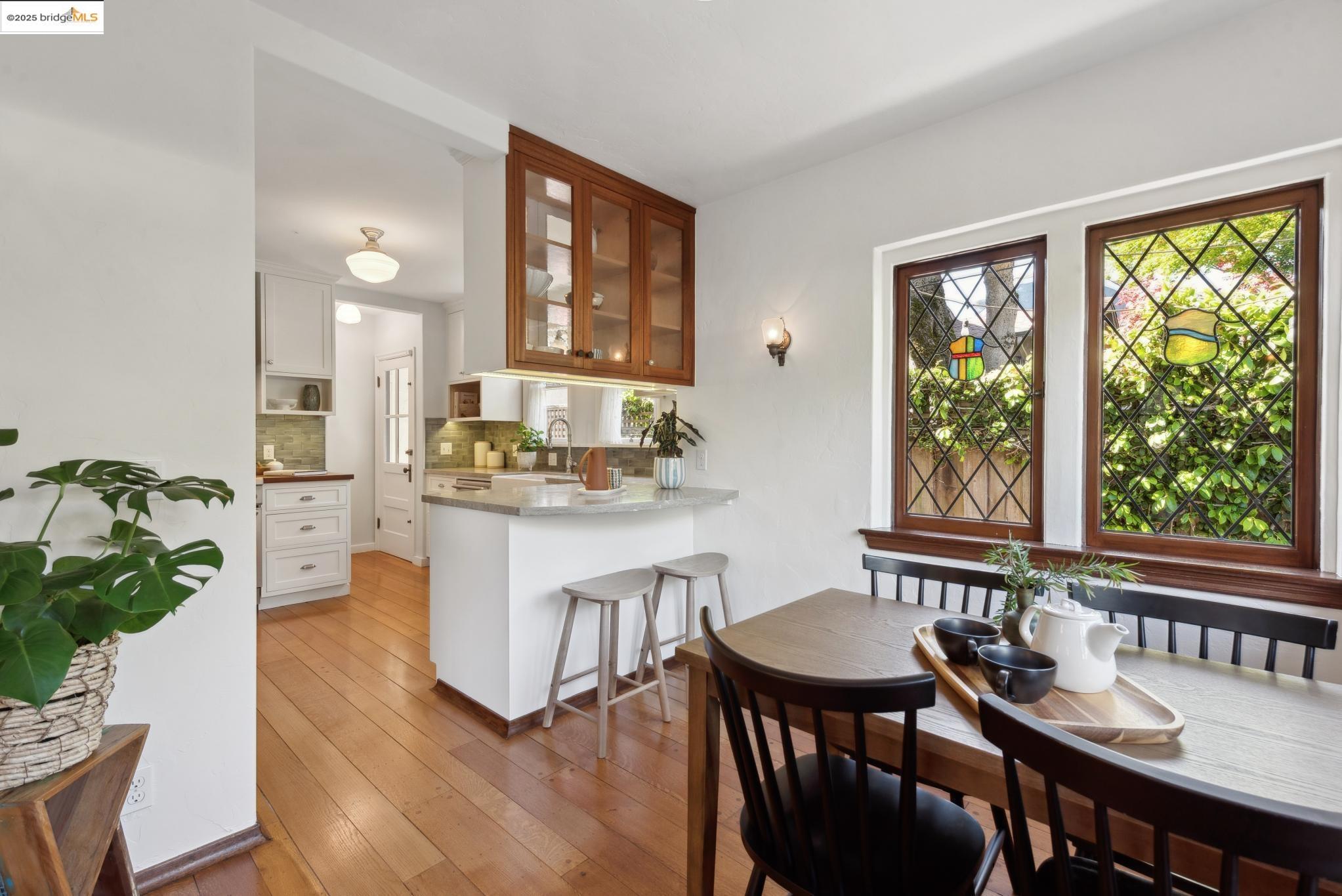 Detail Gallery Image 27 of 60 For 774 Spruce St, Berkeley,  CA 94707 - 3 Beds | 2 Baths