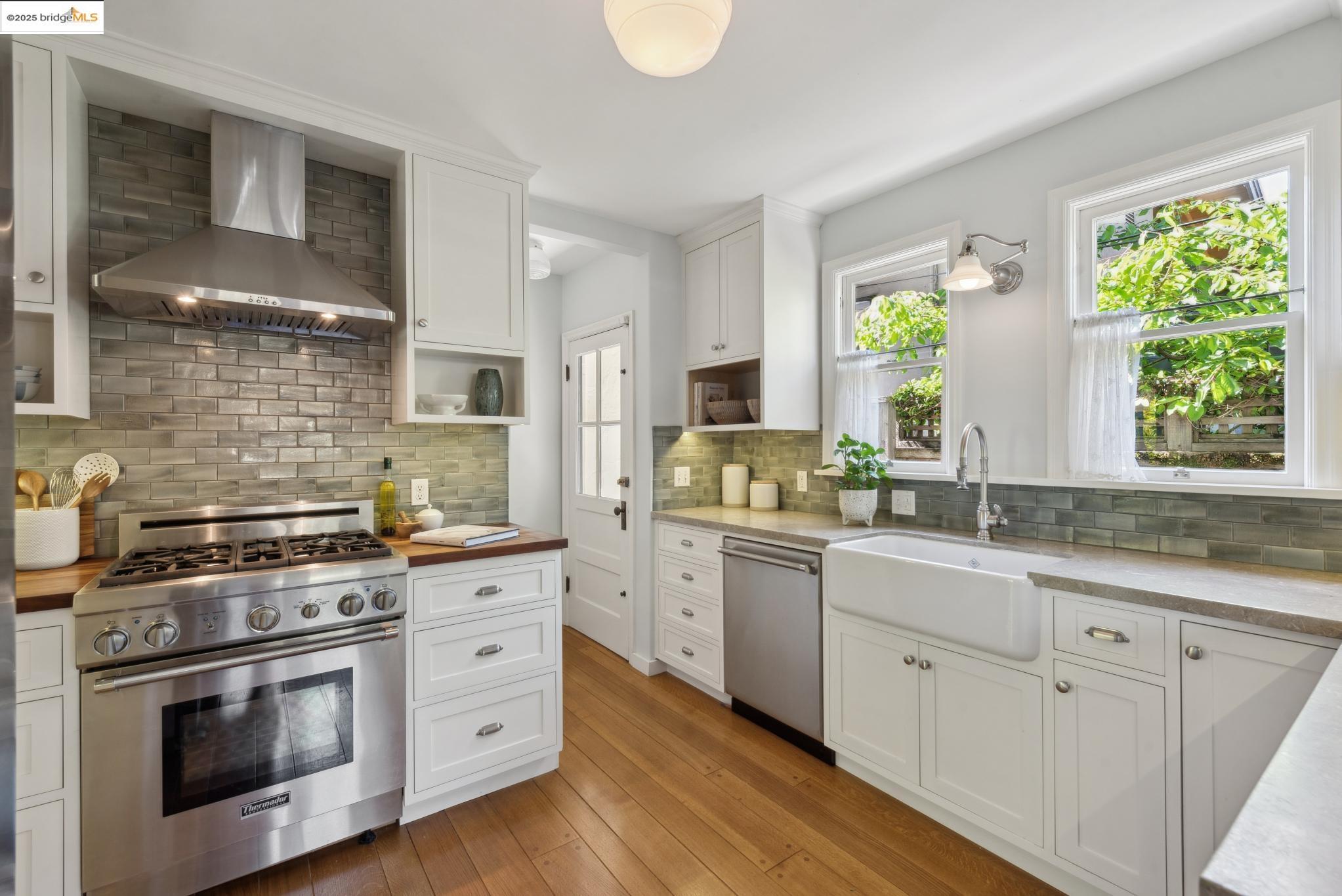 Detail Gallery Image 28 of 60 For 774 Spruce St, Berkeley,  CA 94707 - 3 Beds | 2 Baths