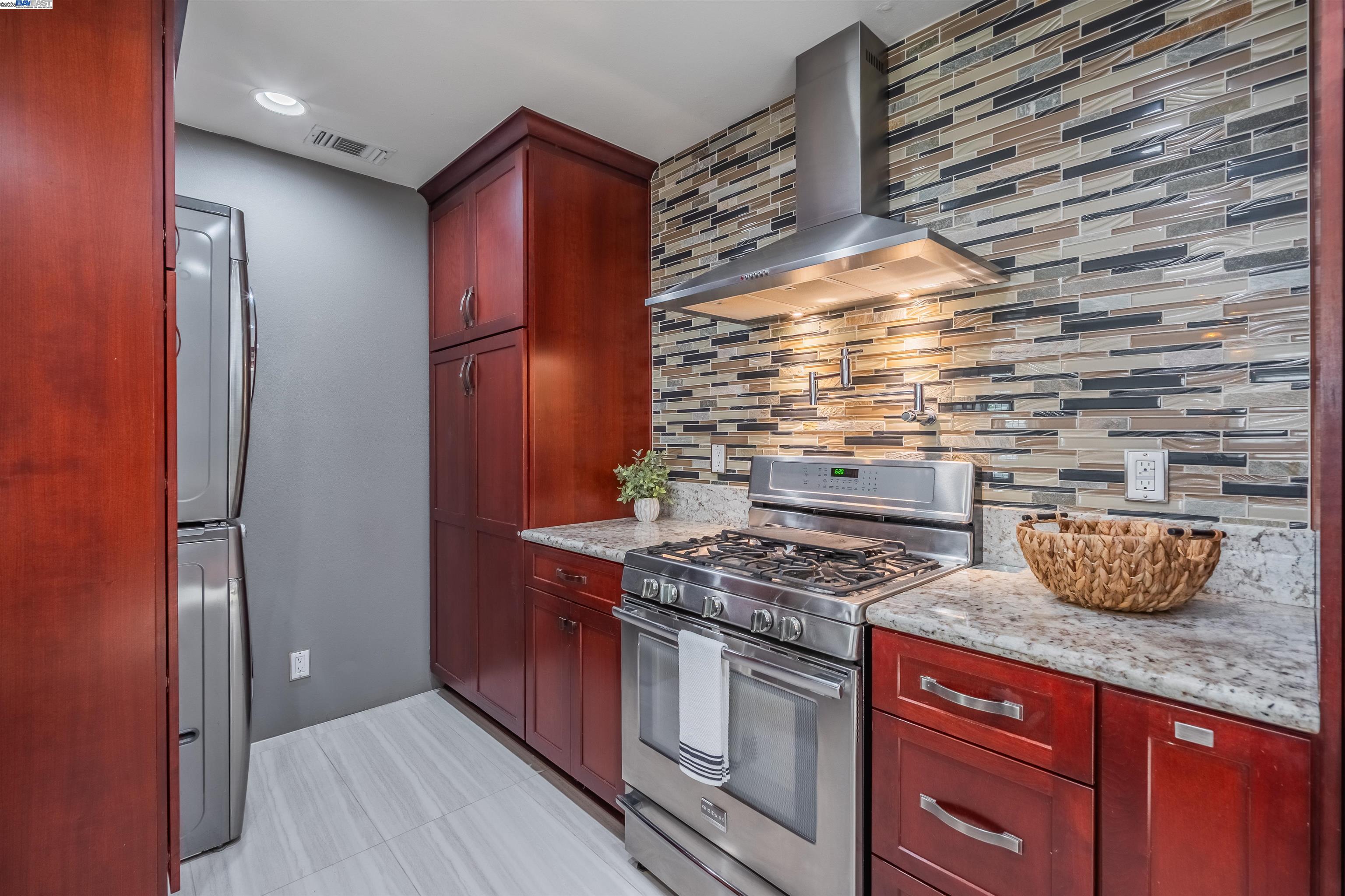Detail Gallery Image 15 of 39 For 1651 W El Portal Dr, La Habra,  CA 90631 - 3 Beds | 2 Baths