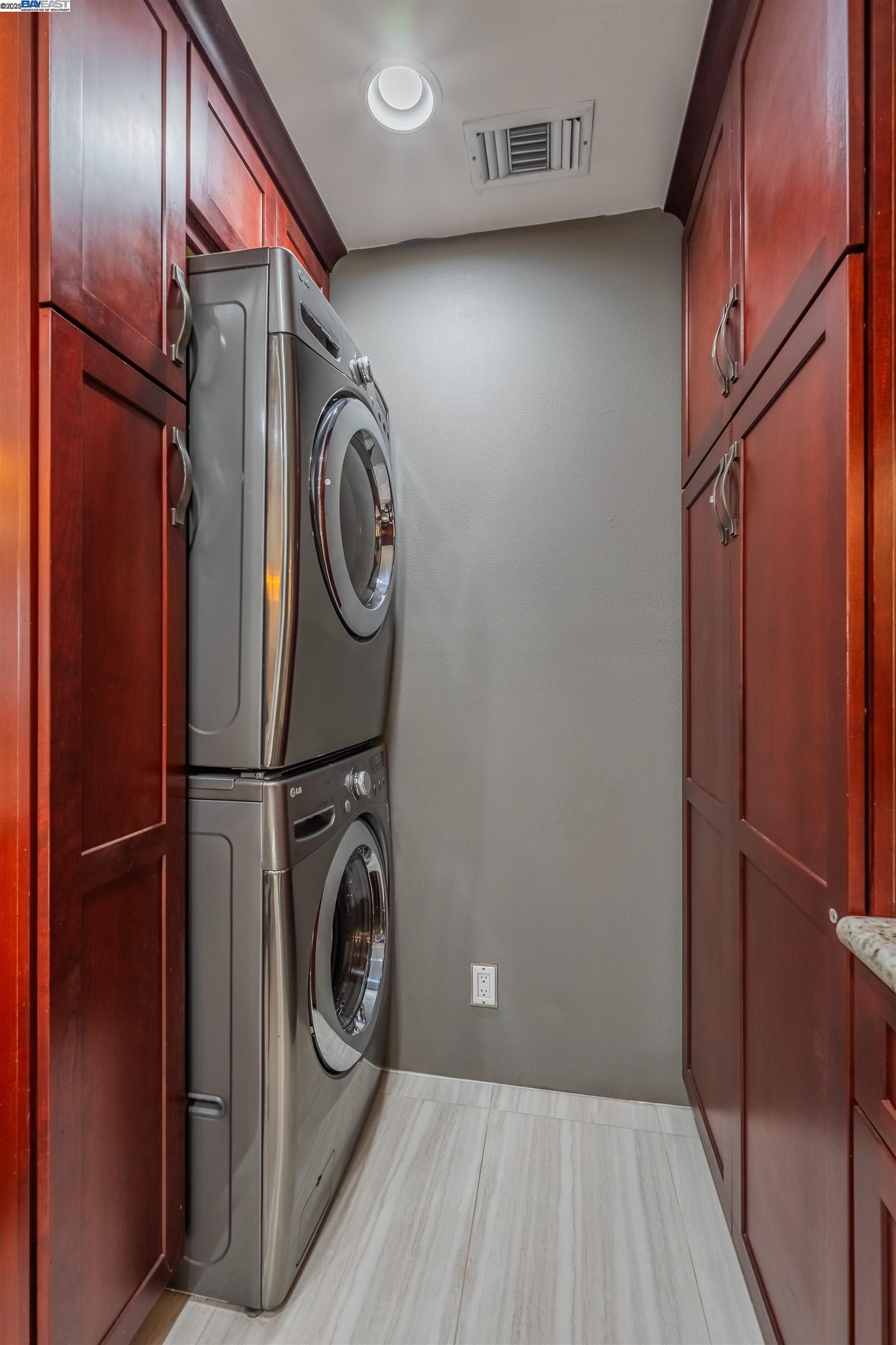 Detail Gallery Image 17 of 39 For 1651 W El Portal Dr, La Habra,  CA 90631 - 3 Beds | 2 Baths