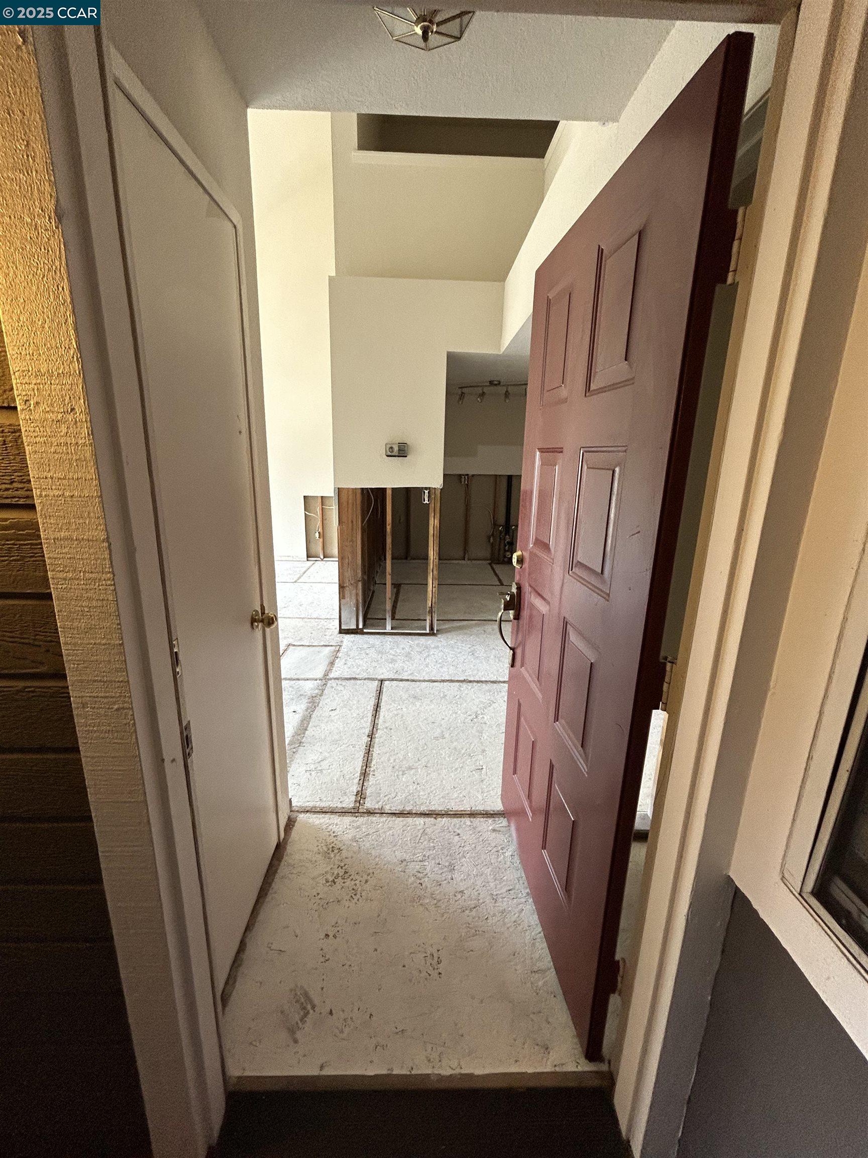 Detail Gallery Image 5 of 23 For 1358 E 7th St., Benicia,  CA 94510 - 2 Beds | 2/1 Baths