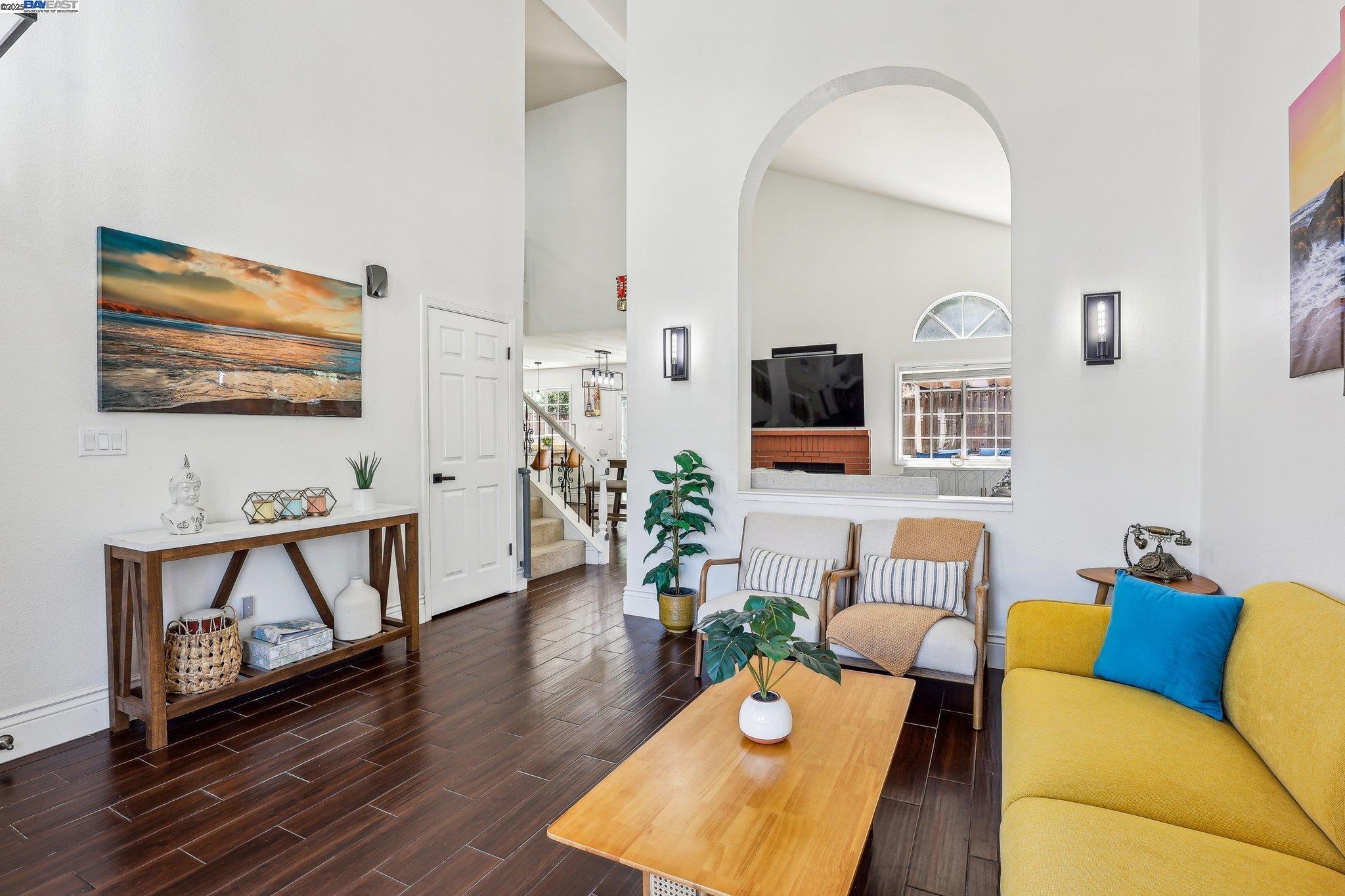 Detail Gallery Image 7 of 32 For 1060 Green Point Ct, Concord,  CA 94521 - 3 Beds | 2/1 Baths