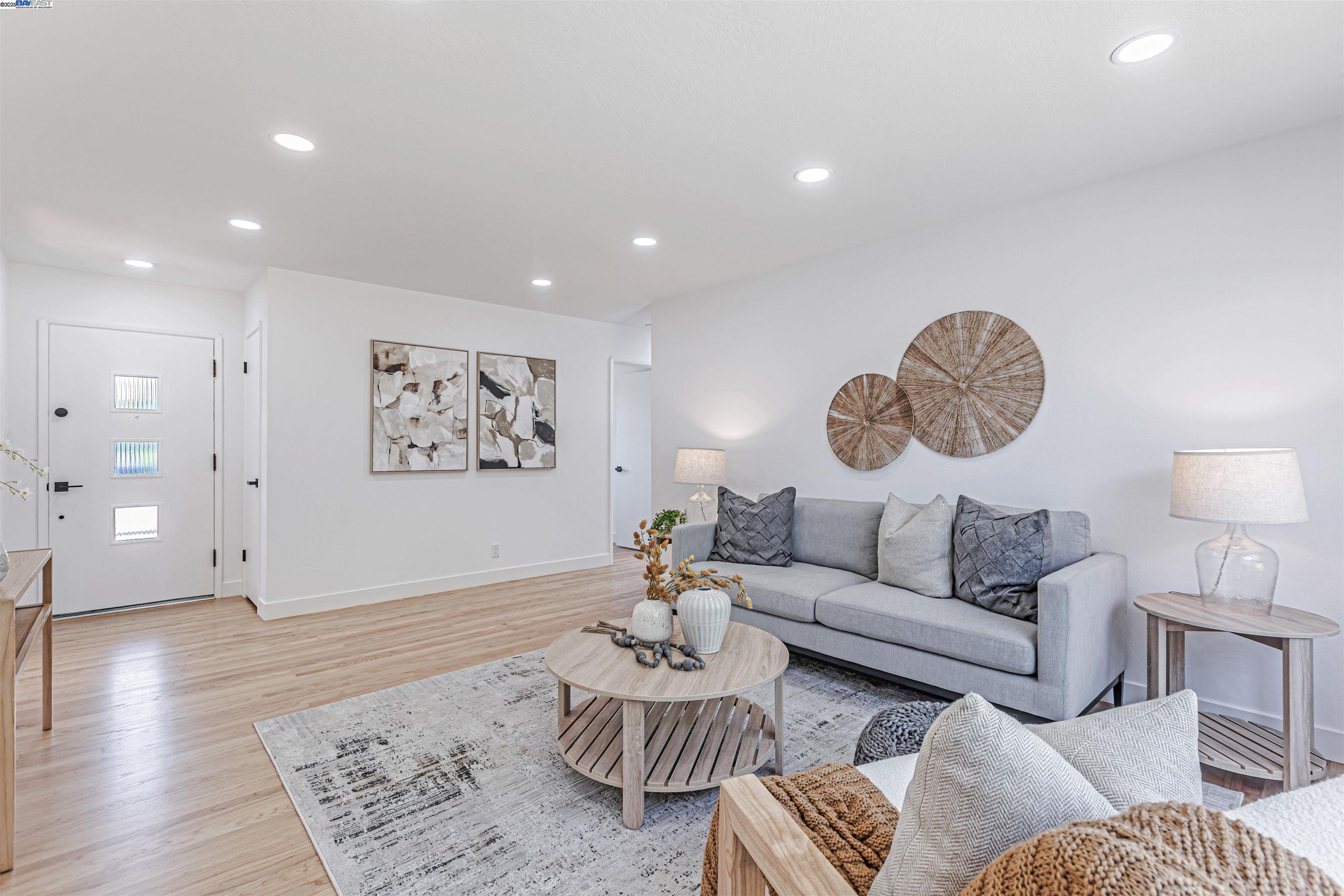 Detail Gallery Image 8 of 46 For 37972 Ballard Dr, Fremont,  CA 94536 - 3 Beds | 2 Baths
