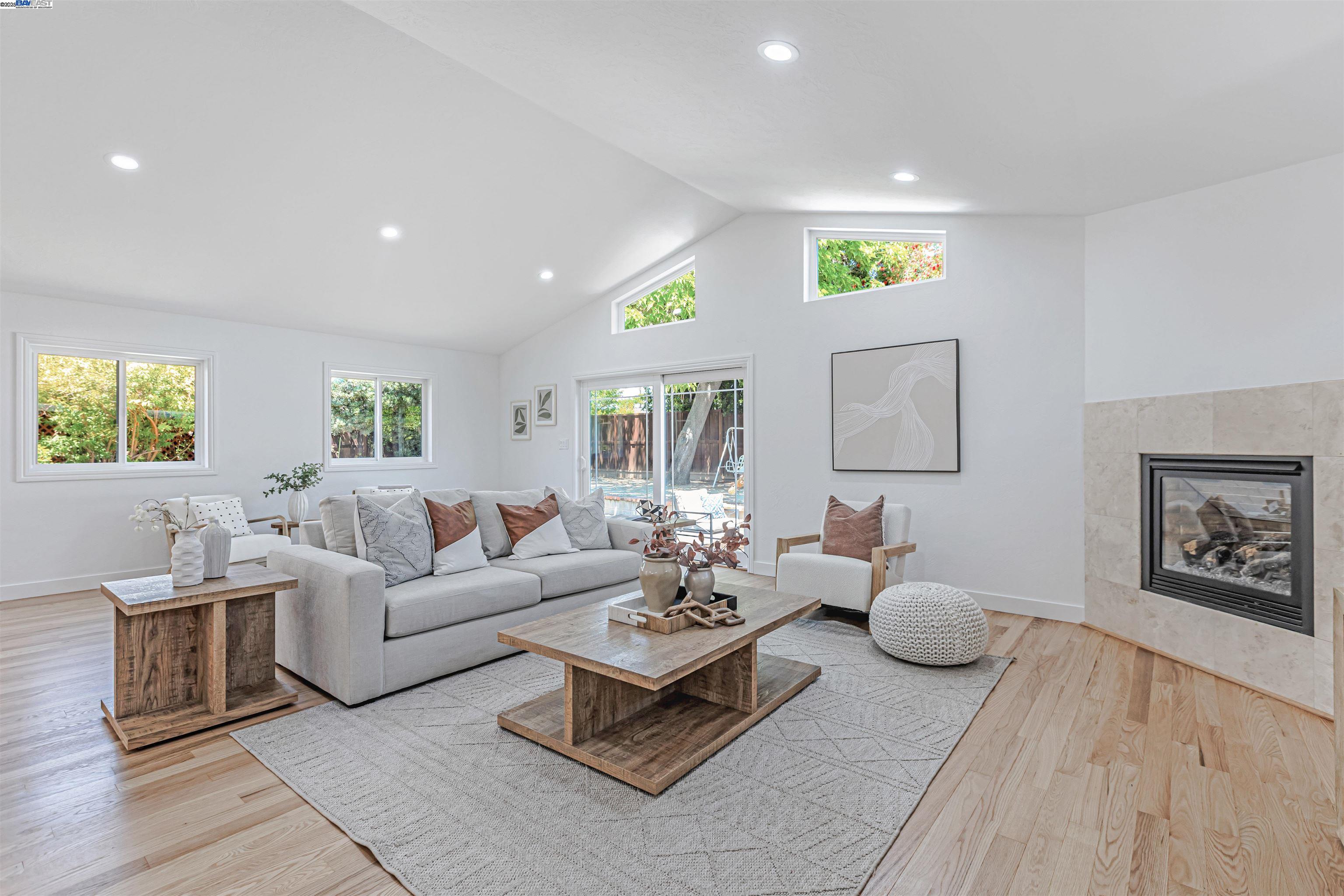 Detail Gallery Image 10 of 46 For 37972 Ballard Dr, Fremont,  CA 94536 - 3 Beds | 2 Baths
