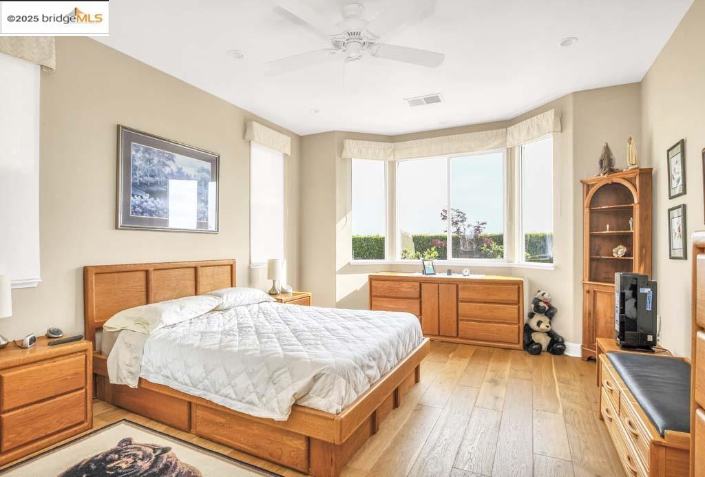 Detail Gallery Image 13 of 33 For 1559 Regent Dr, Brentwood,  CA 94513 - 2 Beds | 2 Baths