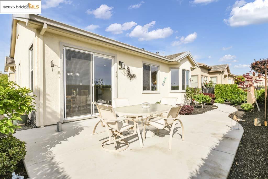 Detail Gallery Image 22 of 33 For 1559 Regent Dr, Brentwood,  CA 94513 - 2 Beds | 2 Baths