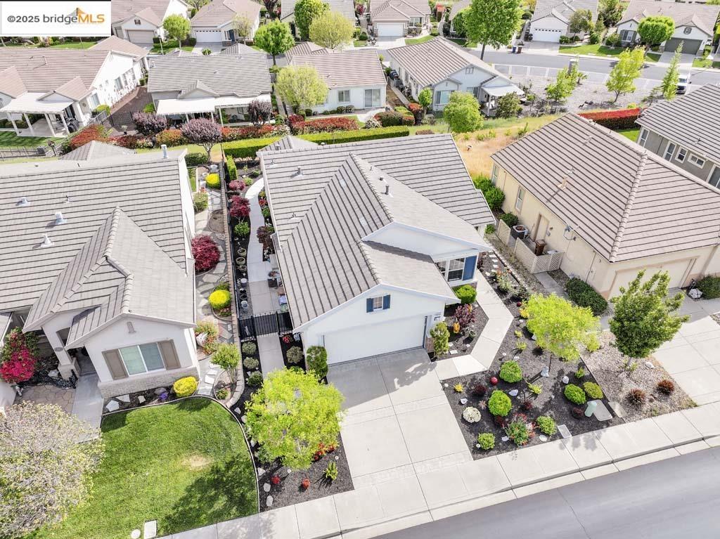 Detail Gallery Image 32 of 33 For 1559 Regent Dr, Brentwood,  CA 94513 - 2 Beds | 2 Baths