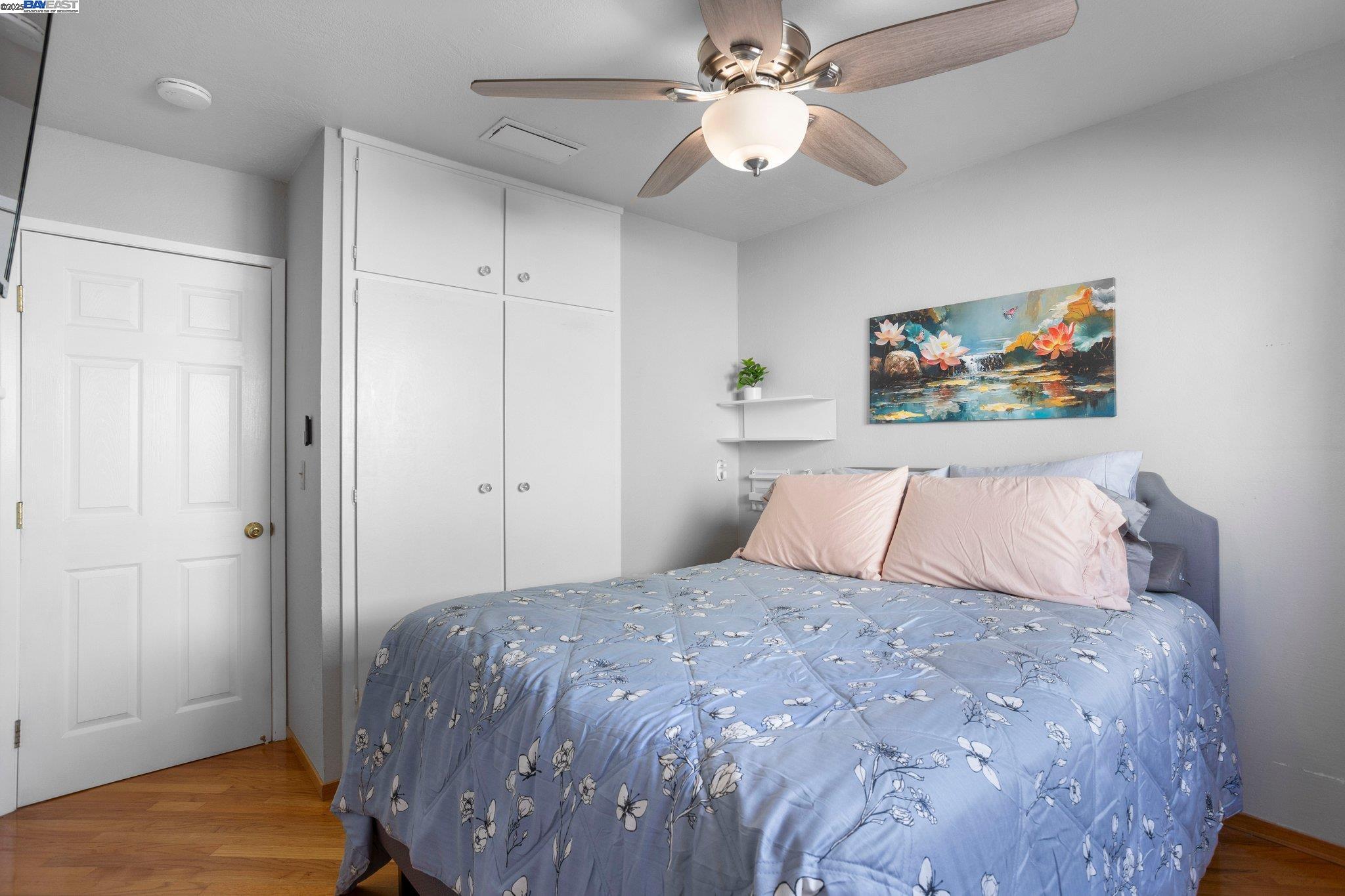 Detail Gallery Image 26 of 44 For 3158 Warwick Rd, Fremont,  CA 94555 - 4 Beds | 2 Baths