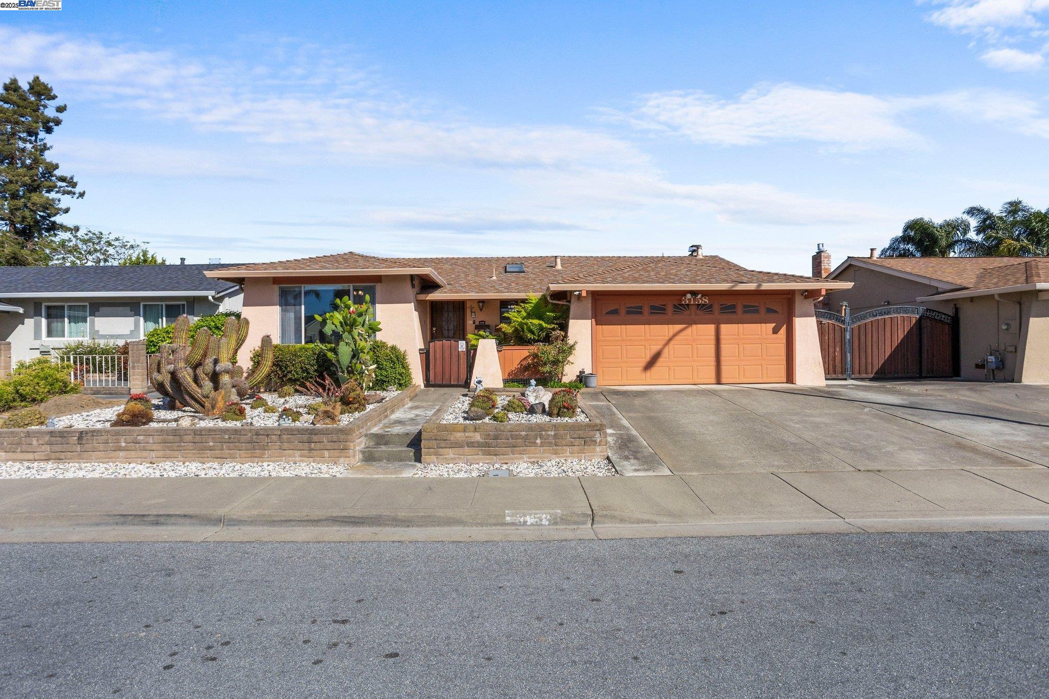 Detail Gallery Image 41 of 44 For 3158 Warwick Rd, Fremont,  CA 94555 - 4 Beds | 2 Baths