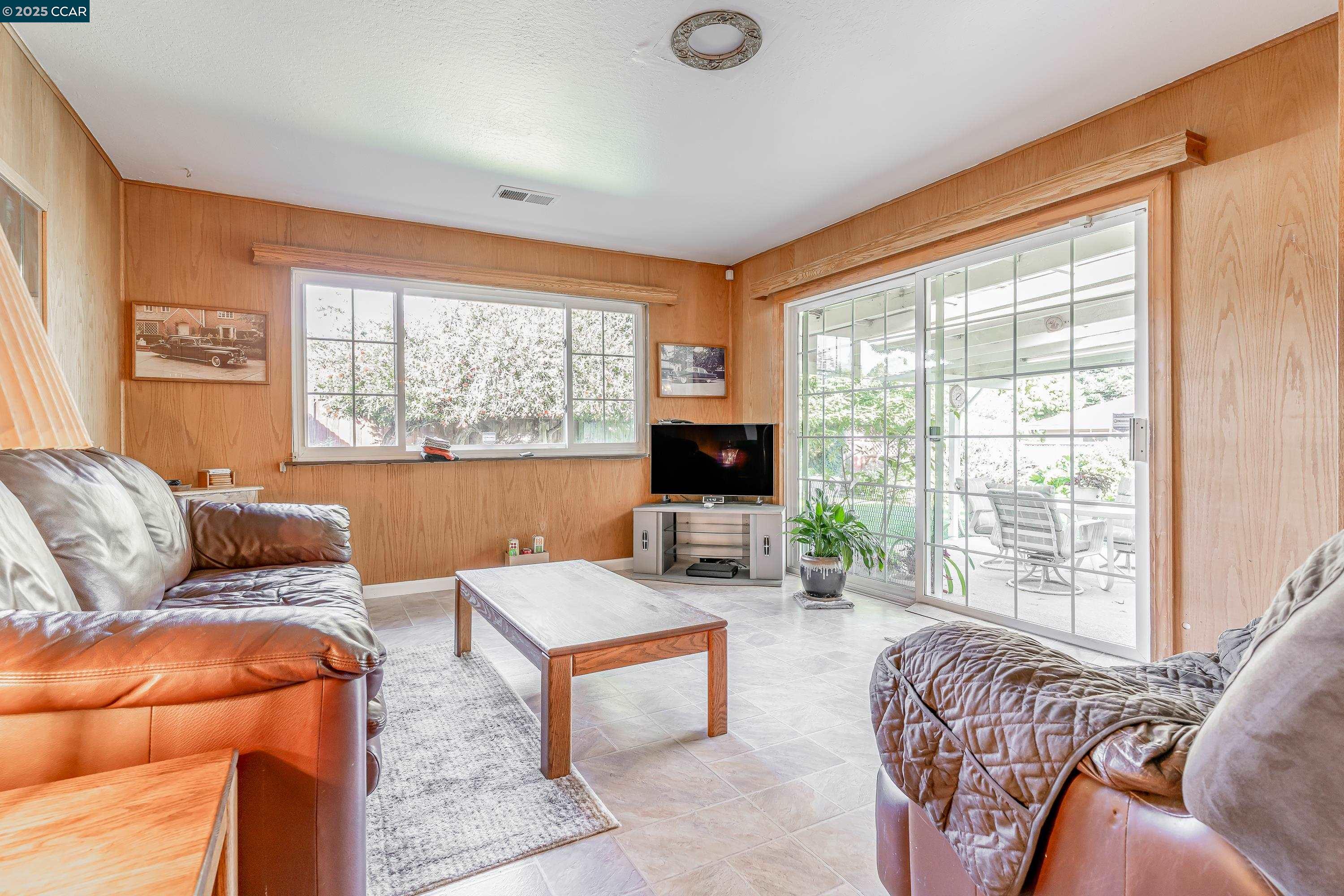 Detail Gallery Image 24 of 60 For 2952 May Rd, Richmond,  CA 94803 - 3 Beds | 1 Baths