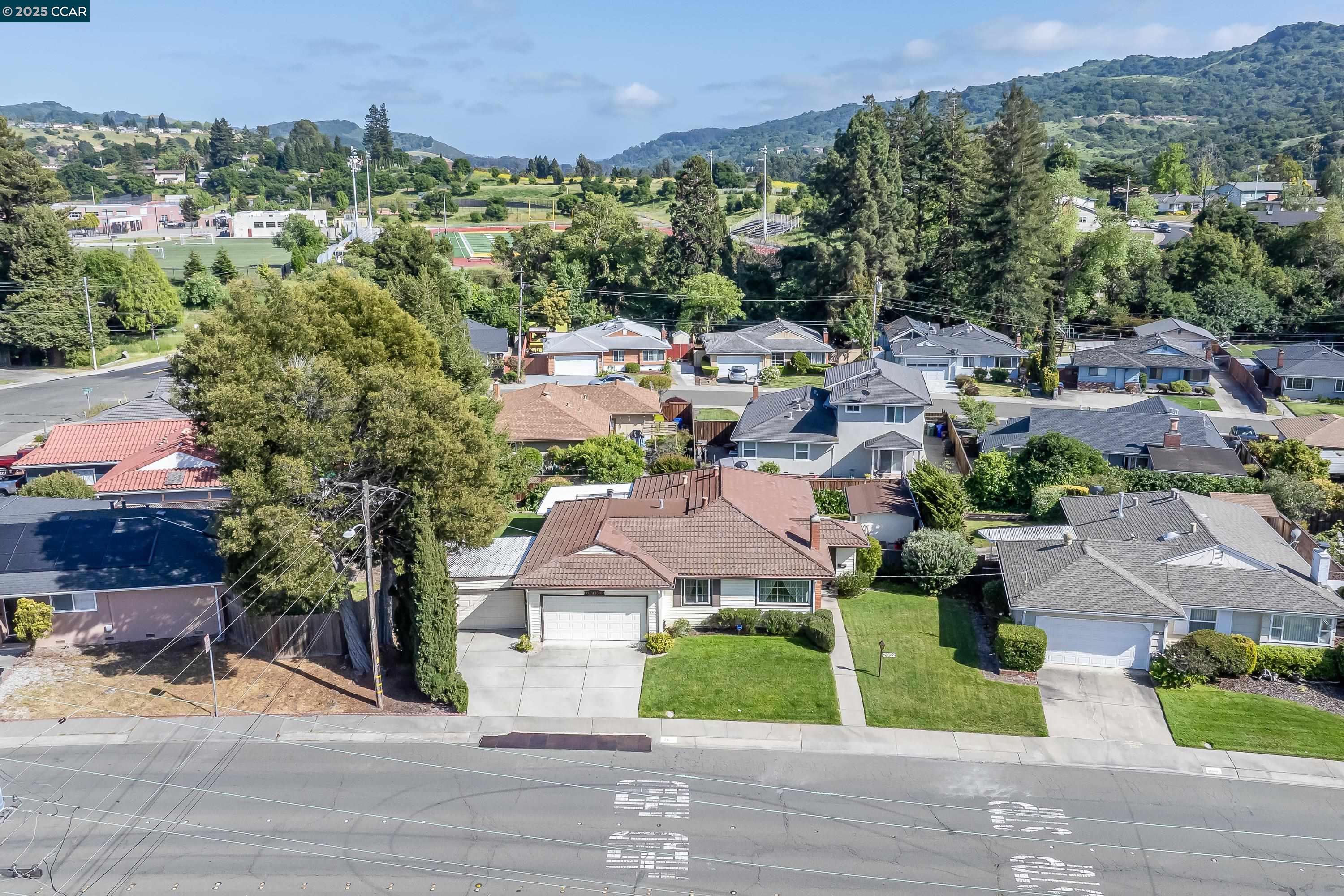 Detail Gallery Image 5 of 60 For 2952 May Rd, Richmond,  CA 94803 - 3 Beds | 1 Baths