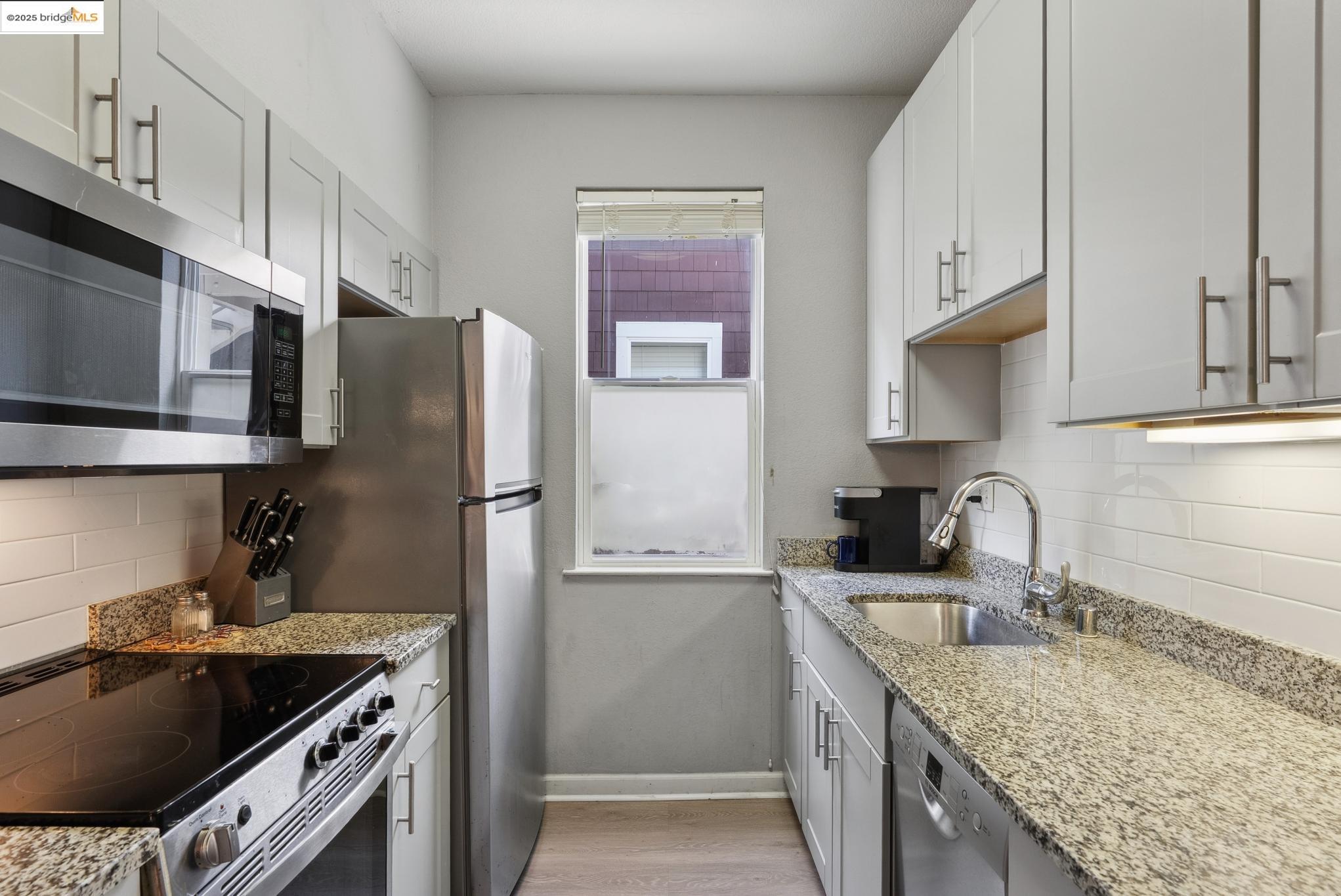 Photo #12: 41098271 Listing: Photo #12