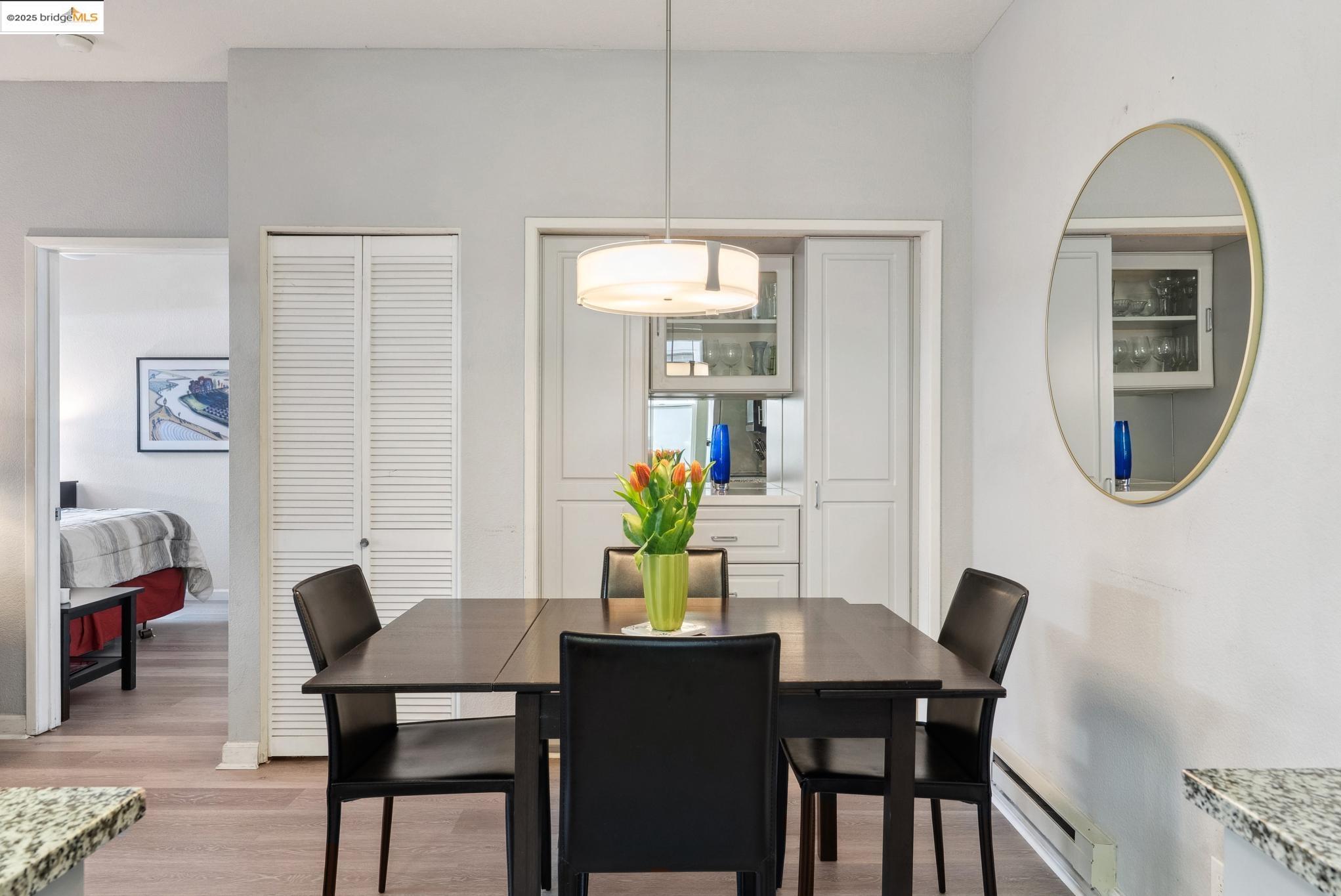 Photo #6: 41098271 Listing: Photo #6