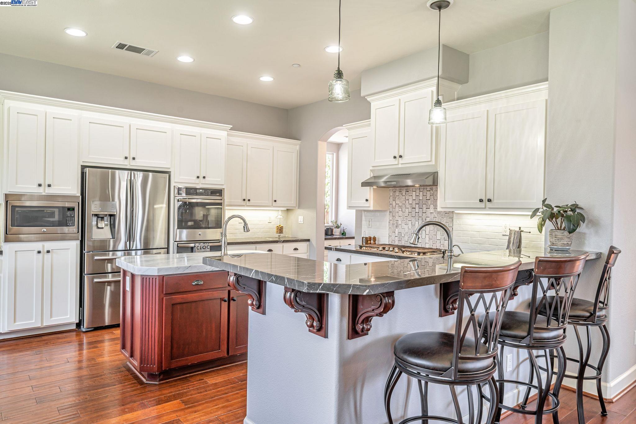 Detail Gallery Image 25 of 54 For 1591 Aria Ct, Livermore,  CA 94550 - 4 Beds | 2/1 Baths
