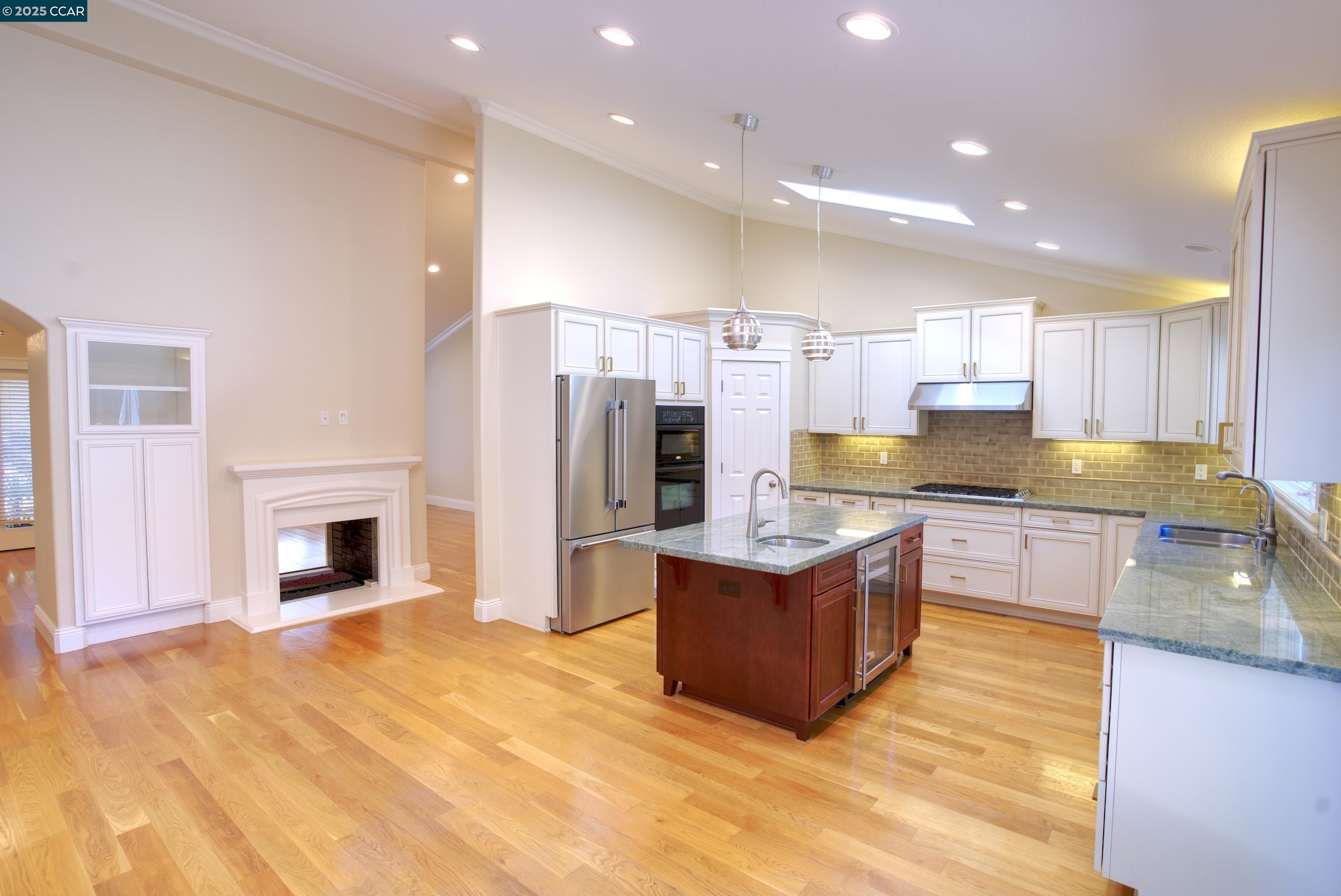 Detail Gallery Image 13 of 31 For 135 St. Patrick's Drive, Danville,  CA 94526 - 3 Beds | 2 Baths