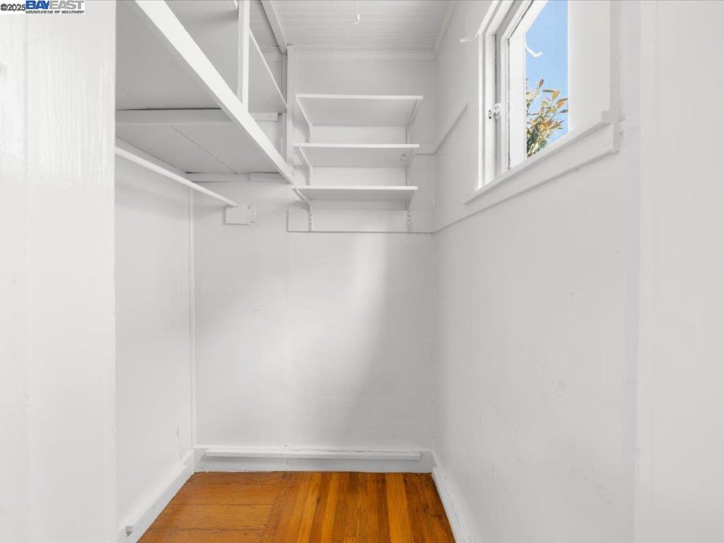 Detail Gallery Image 22 of 41 For 2637 Inyo Ave, Oakland,  CA 94601 - 3 Beds | 2 Baths