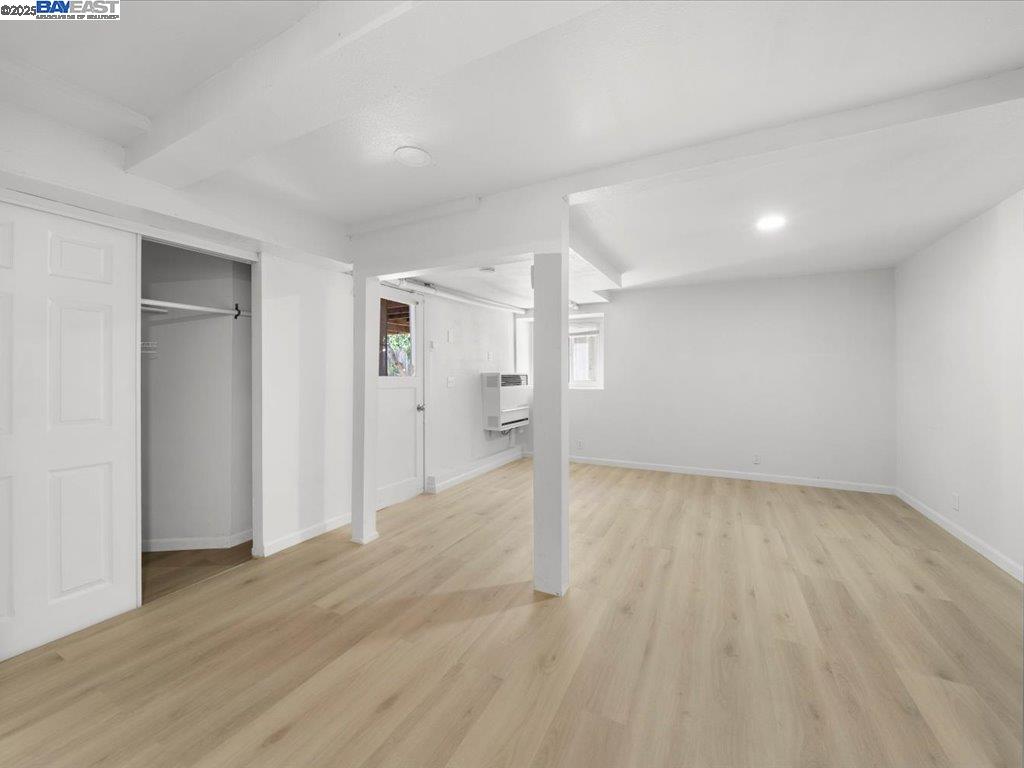 Detail Gallery Image 34 of 41 For 2637 Inyo Ave, Oakland,  CA 94601 - 3 Beds | 2 Baths