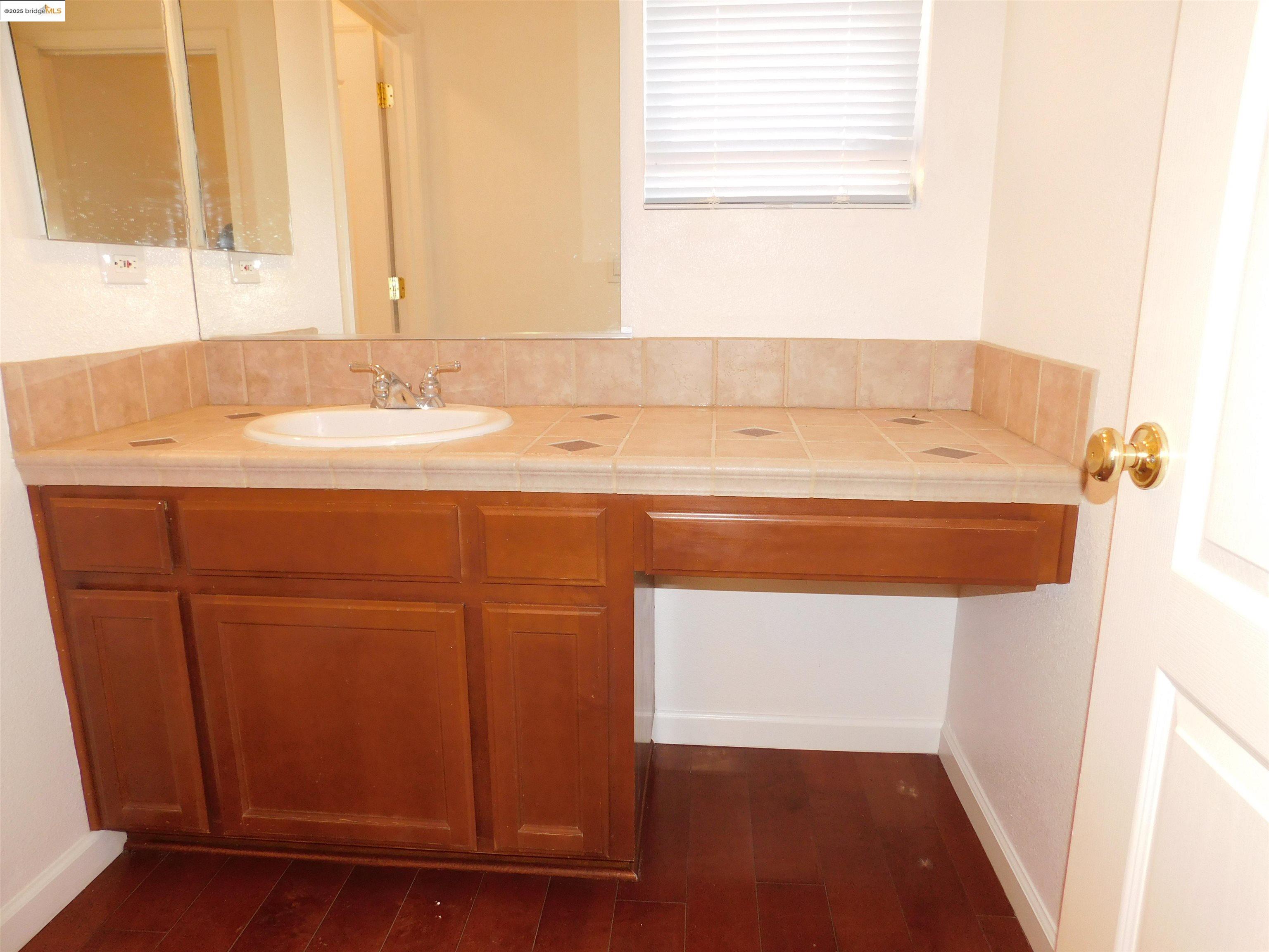 Detail Gallery Image 7 of 17 For 3915 Hummingbird Dr, Antioch,  CA 94509 - 5 Beds | 3 Baths