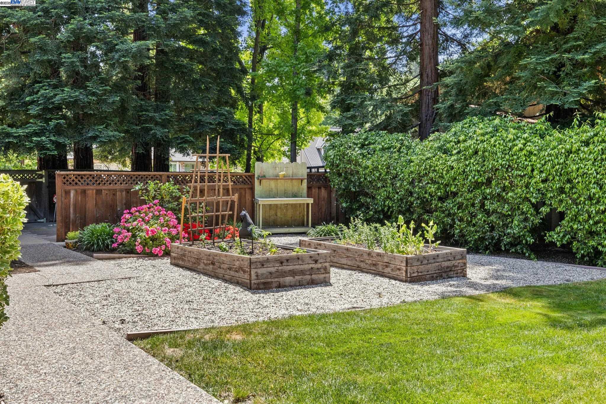 Detail Gallery Image 23 of 56 For 210 Still Creek Rd, Danville,  CA 94506 - 5 Beds | 4 Baths