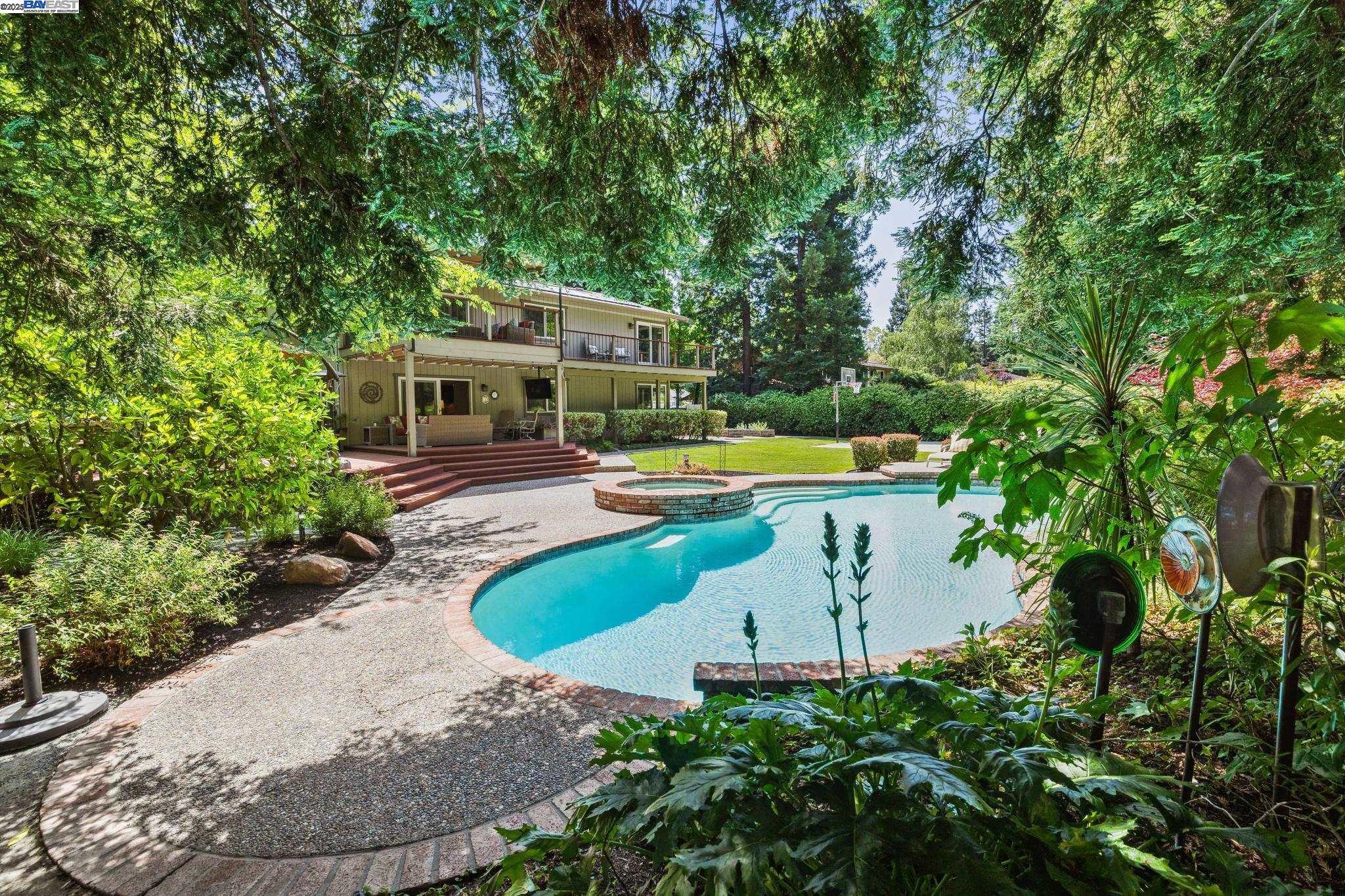 Detail Gallery Image 6 of 56 For 210 Still Creek Rd, Danville,  CA 94506 - 5 Beds | 4 Baths