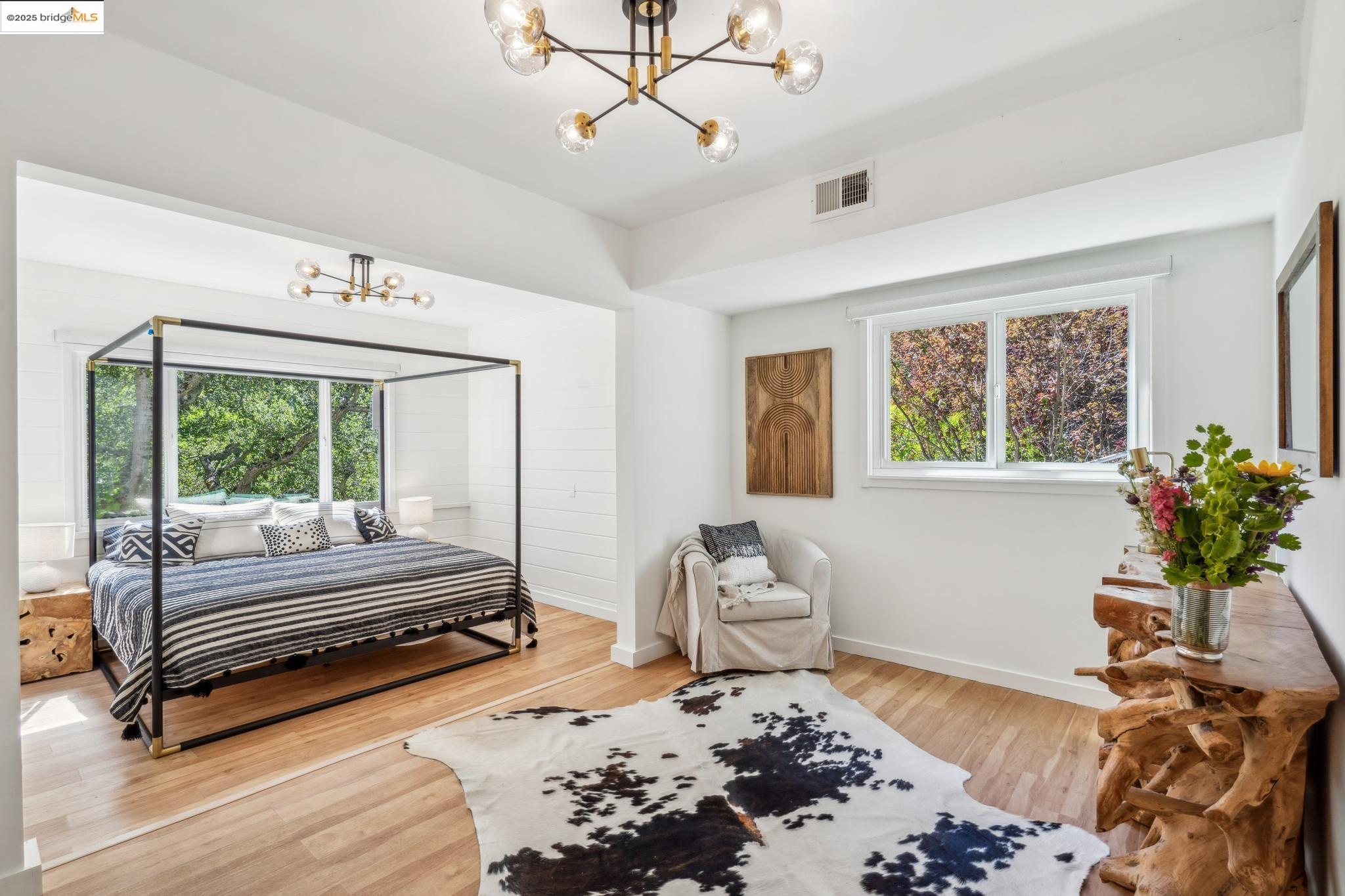 Detail Gallery Image 44 of 60 For 3901 Oakmore Rd, Oakland,  CA 94602 - 4 Beds | 3 Baths