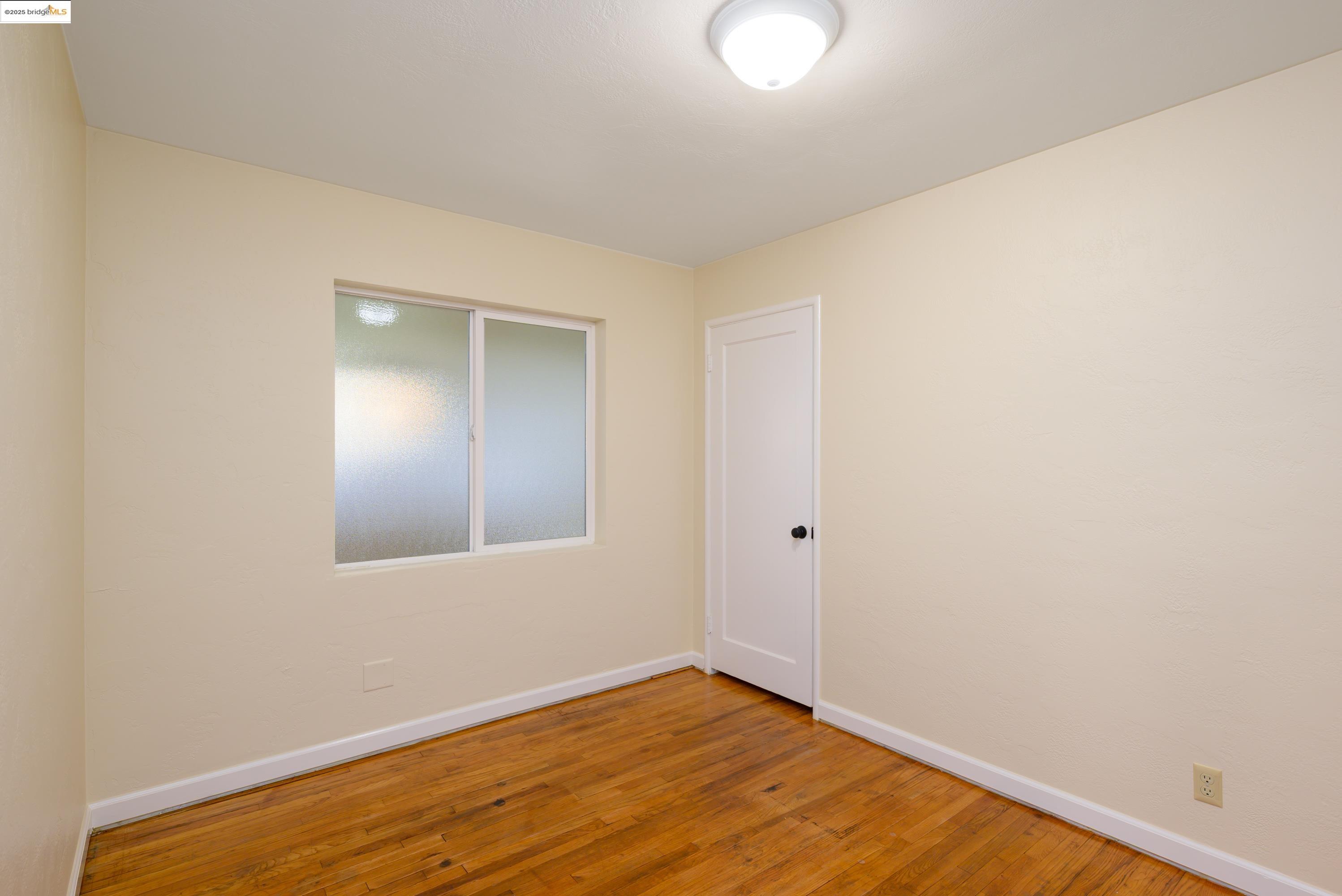 Detail Gallery Image 6 of 42 For 11244 Circle Dr, Jamestown,  CA 95327 - 3 Beds | 1 Baths
