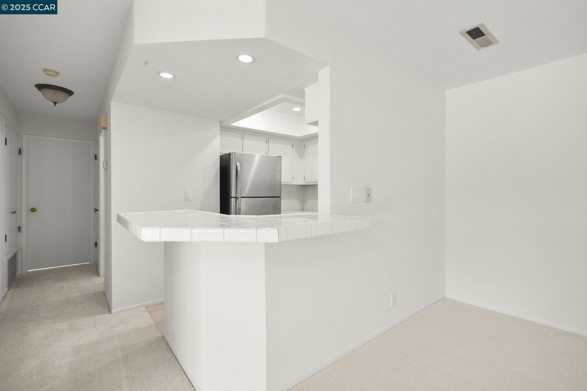 Detail Gallery Image 17 of 29 For 1077 Wesley Ct #7,  Walnut Creek,  CA 94597 - 2 Beds | 2 Baths