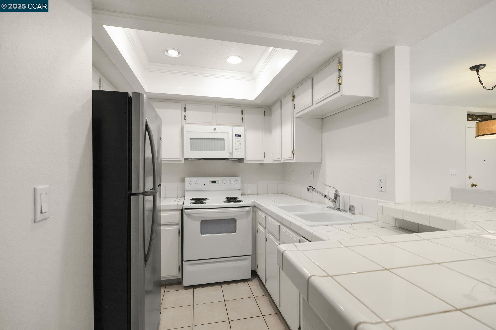 Detail Gallery Image 18 of 29 For 1077 Wesley Ct #7,  Walnut Creek,  CA 94597 - 2 Beds | 2 Baths