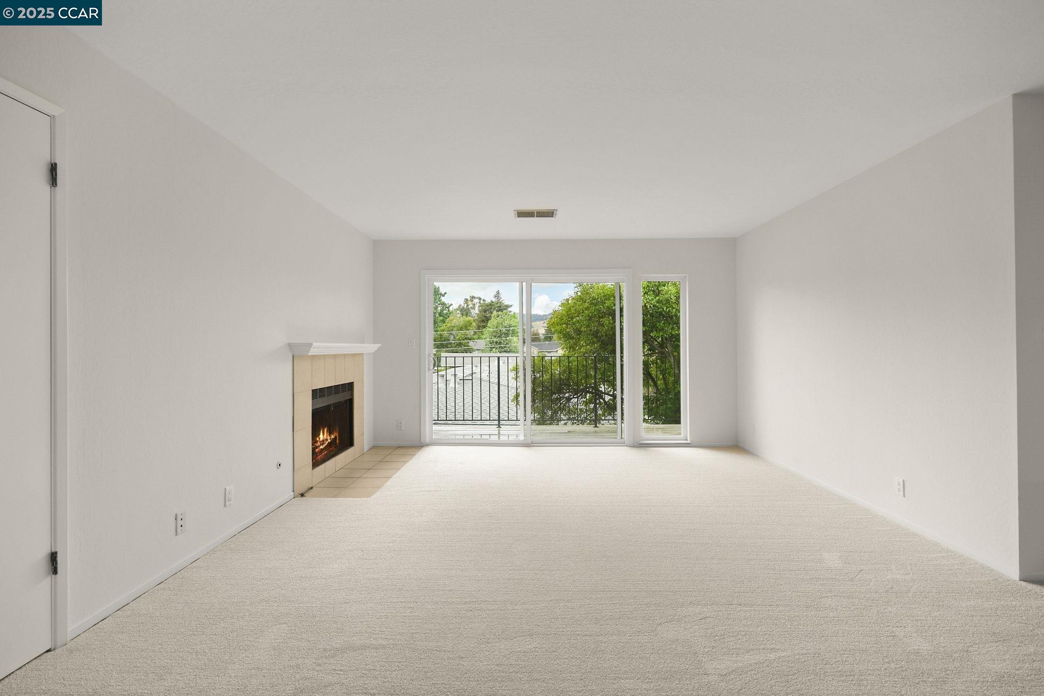 Detail Gallery Image 6 of 29 For 1077 Wesley Ct #7,  Walnut Creek,  CA 94597 - 2 Beds | 2 Baths