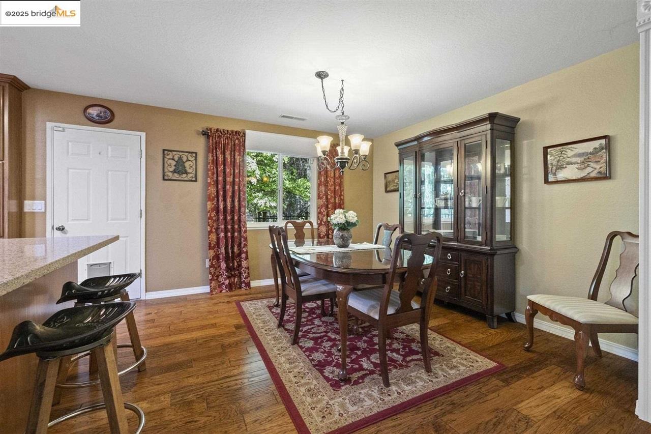 Detail Gallery Image 11 of 31 For 16975 E Brookside, Sonora,  CA 95370 - 3 Beds | 2 Baths