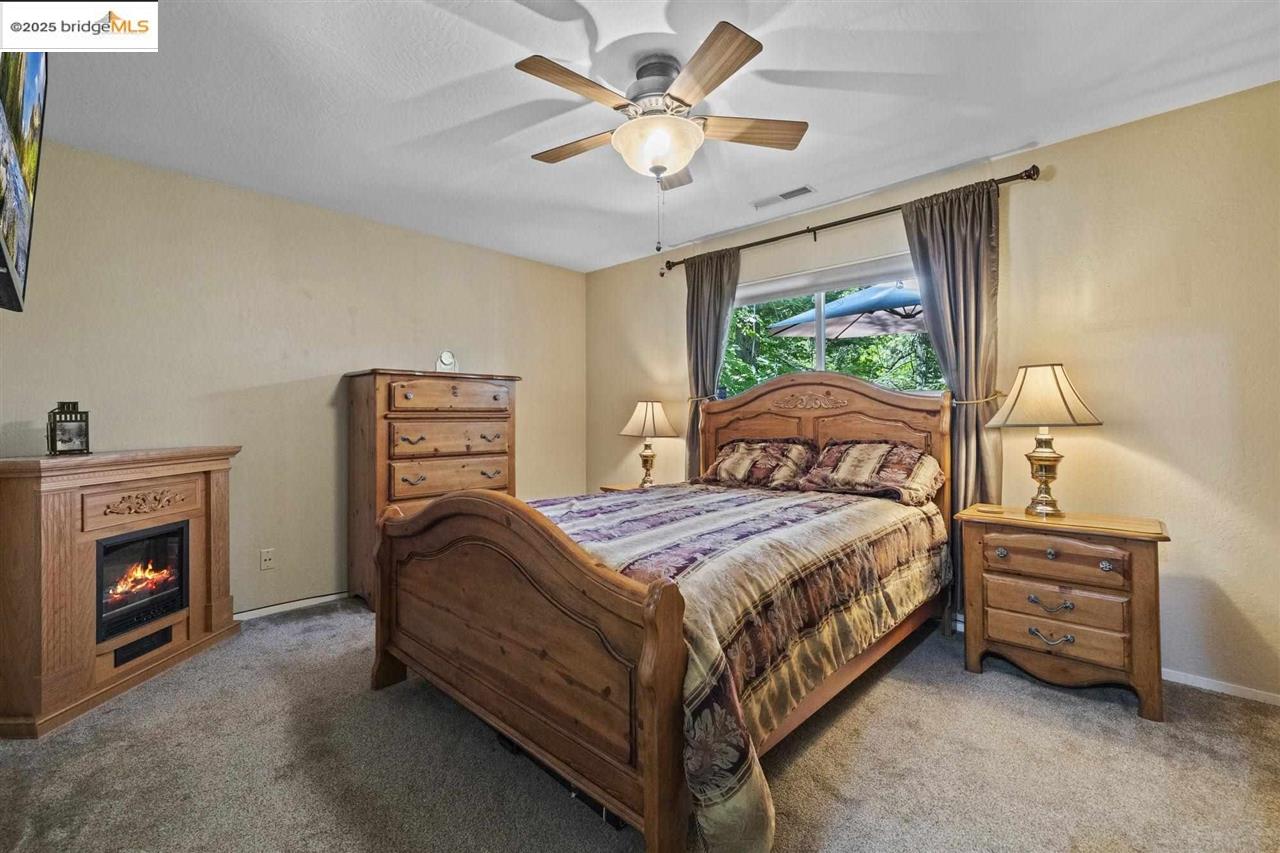 Detail Gallery Image 12 of 31 For 16975 E Brookside, Sonora,  CA 95370 - 3 Beds | 2 Baths