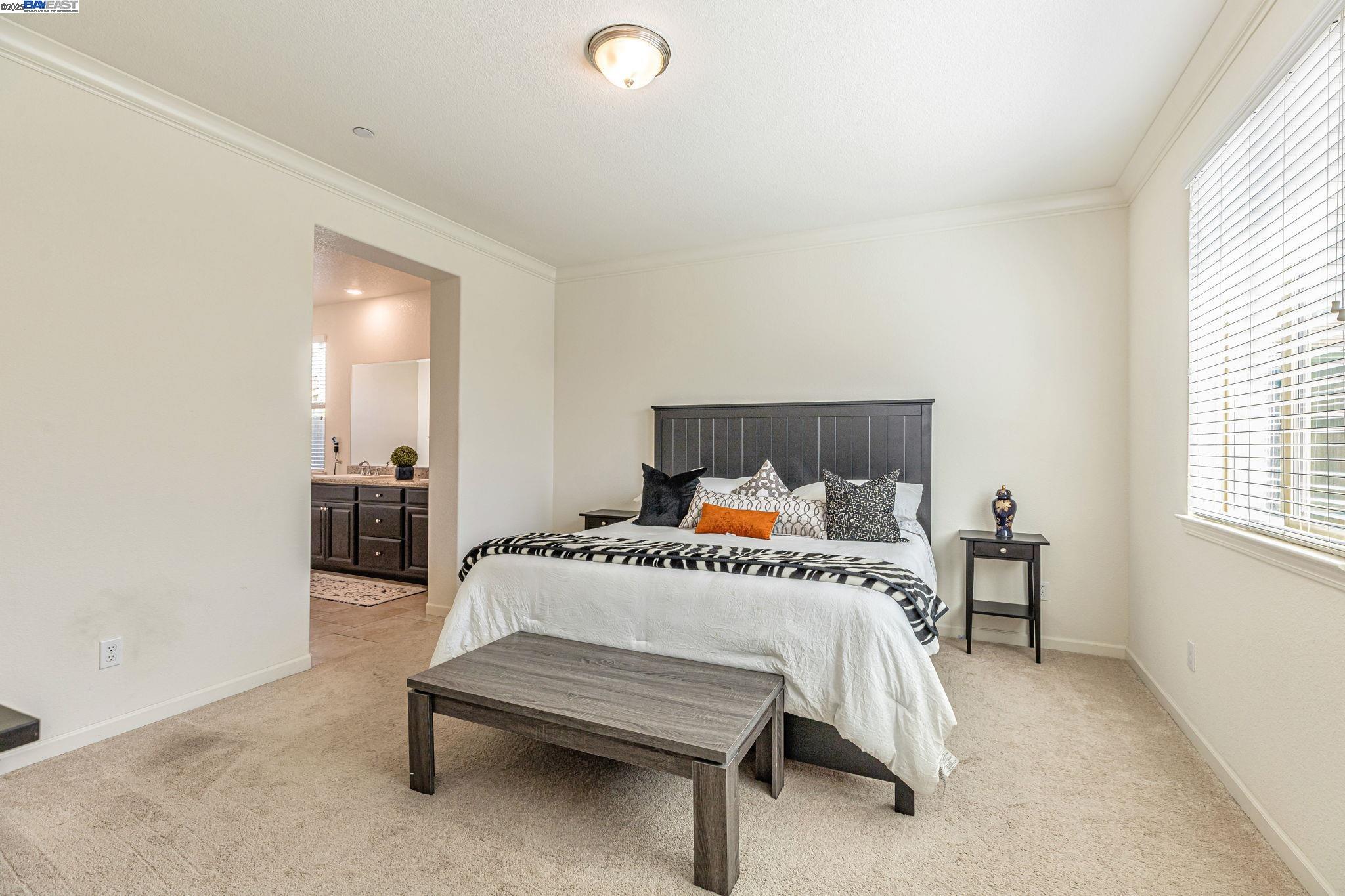 Detail Gallery Image 35 of 50 For 9315 Wild Lilac Cir, Sacramento,  CA 95829 - 4 Beds | 2 Baths