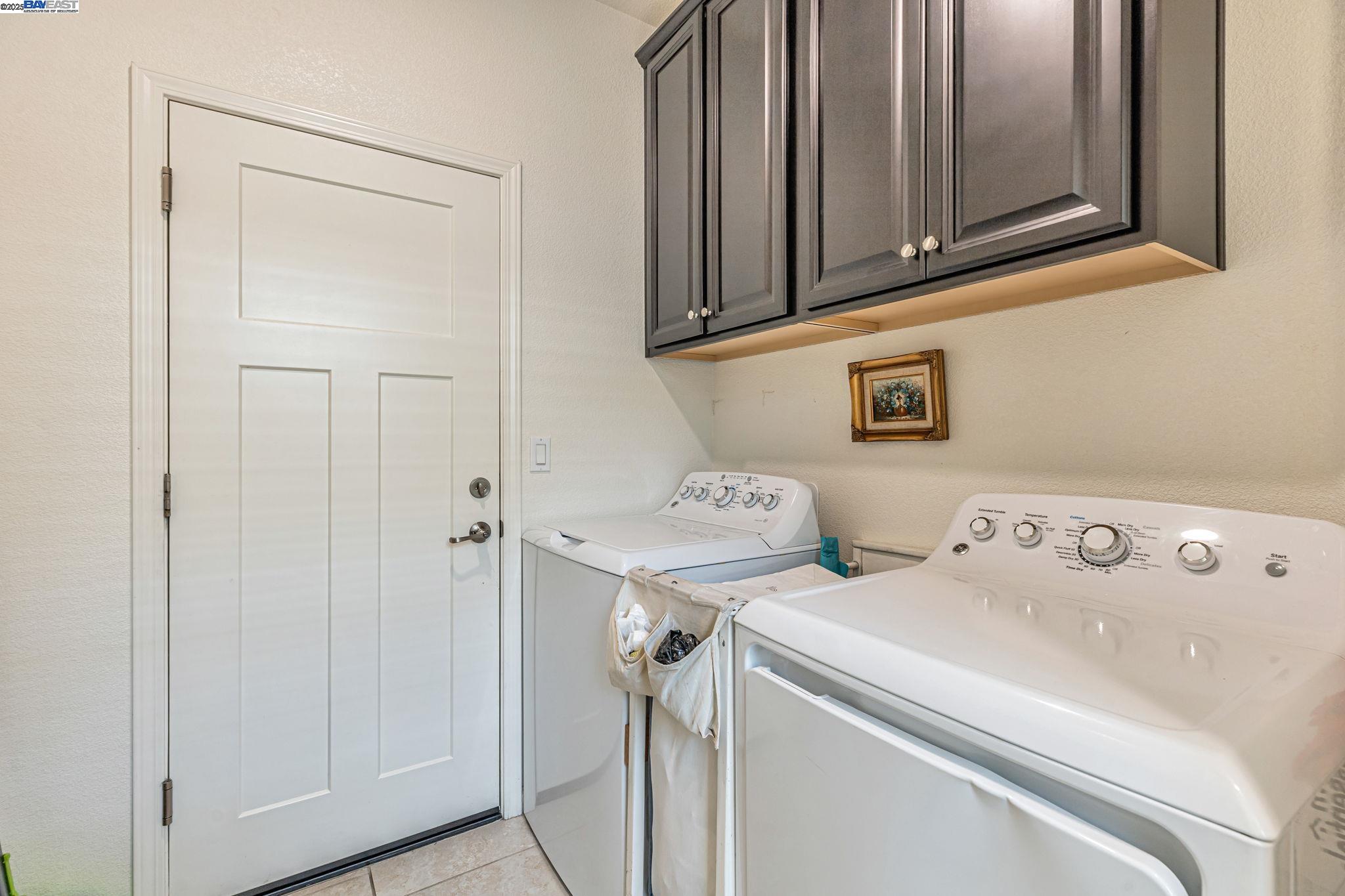 Detail Gallery Image 44 of 50 For 9315 Wild Lilac Cir, Sacramento,  CA 95829 - 4 Beds | 2 Baths