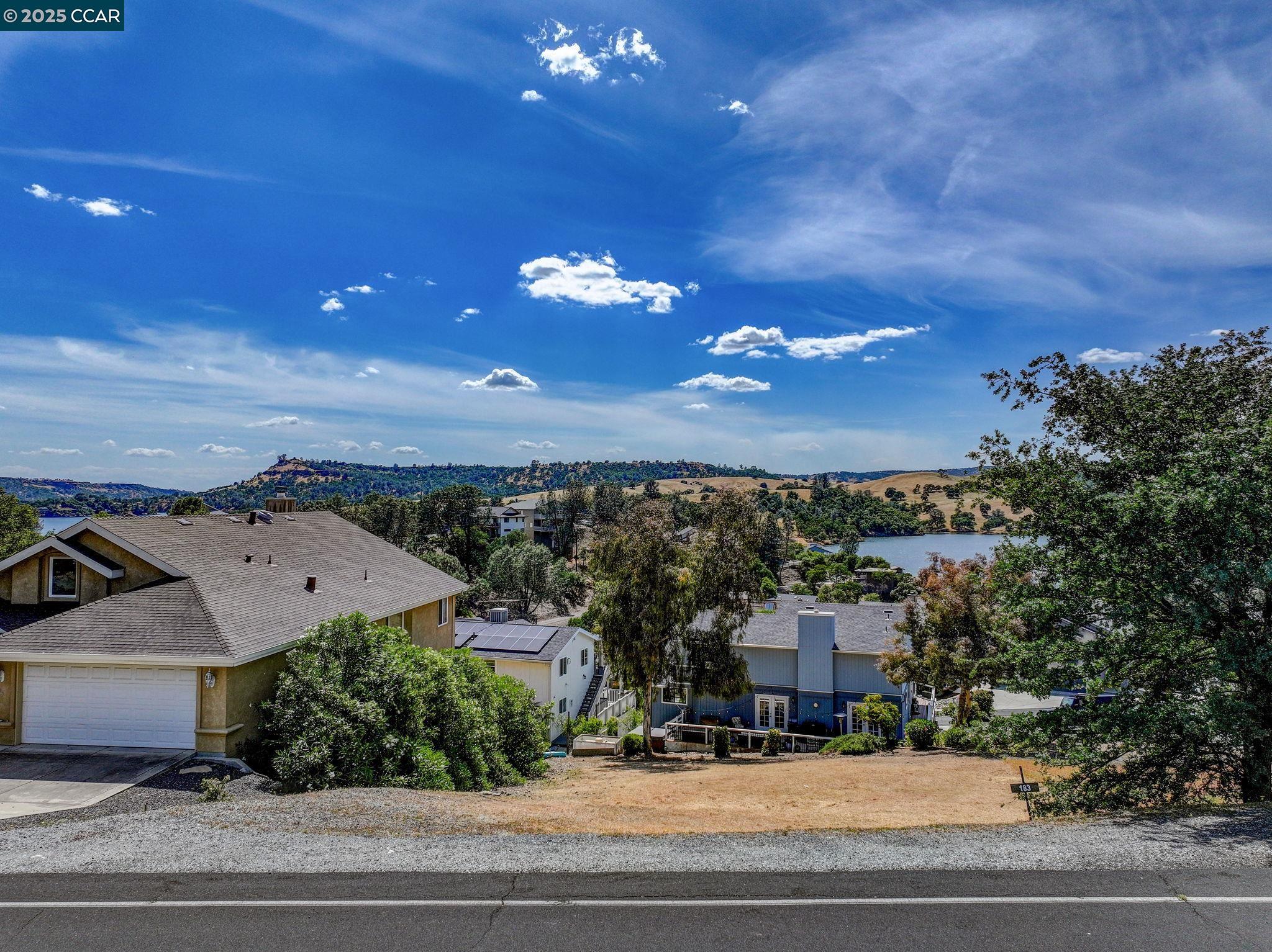 Detail Gallery Image 4 of 32 For 584 Poker Flat Rd, Copperopolis,  CA 95228 - – Beds | – Baths