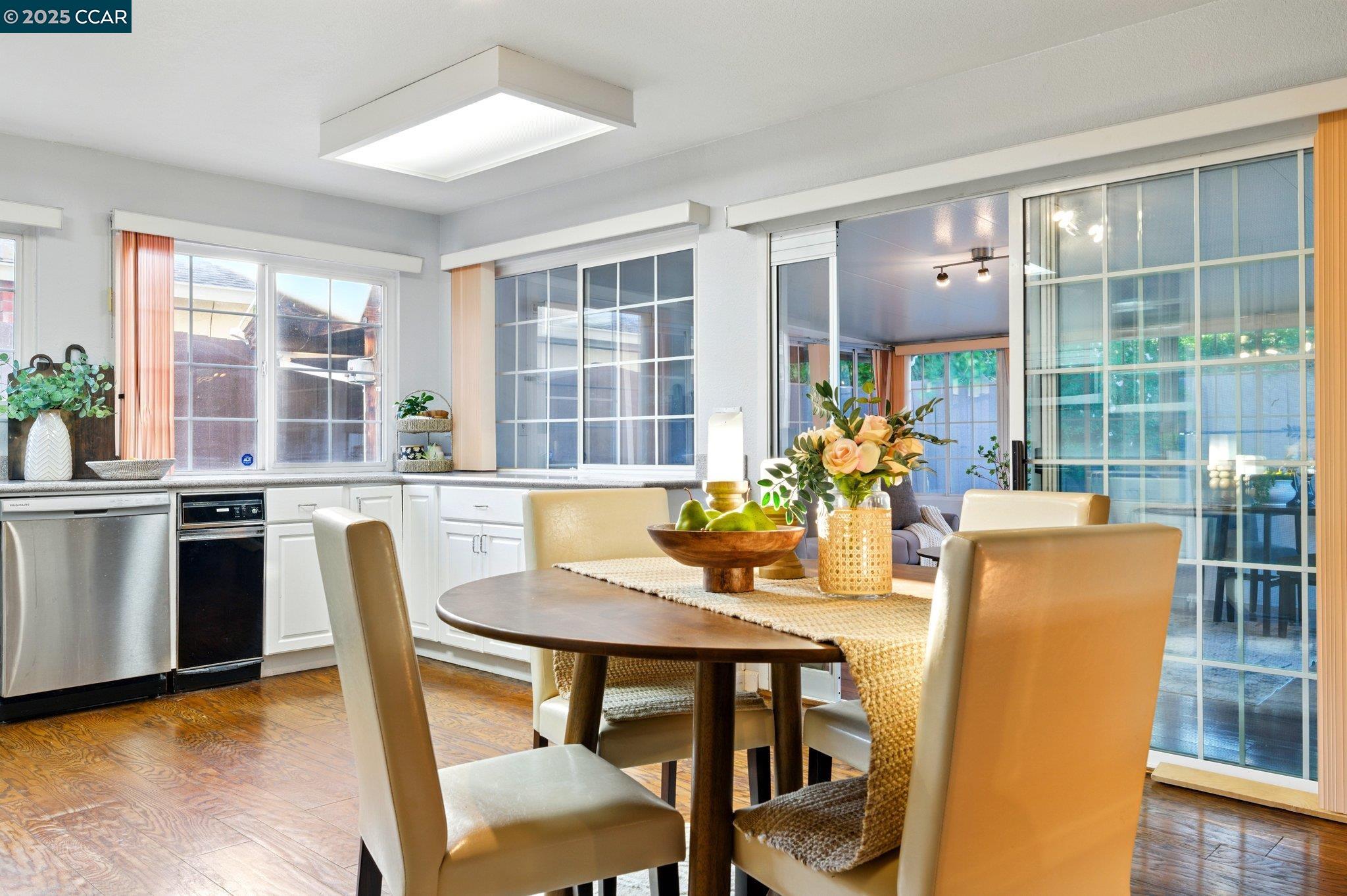 Detail Gallery Image 7 of 52 For 3312 Steele Dr, Bay Point,  CA 94565 - 3 Beds | 2 Baths