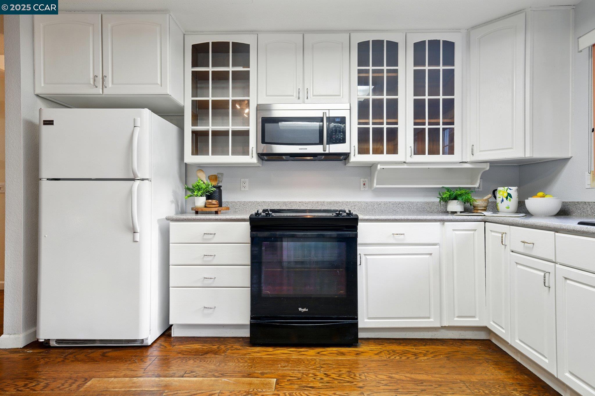 Detail Gallery Image 9 of 52 For 3312 Steele Dr, Bay Point,  CA 94565 - 3 Beds | 2 Baths