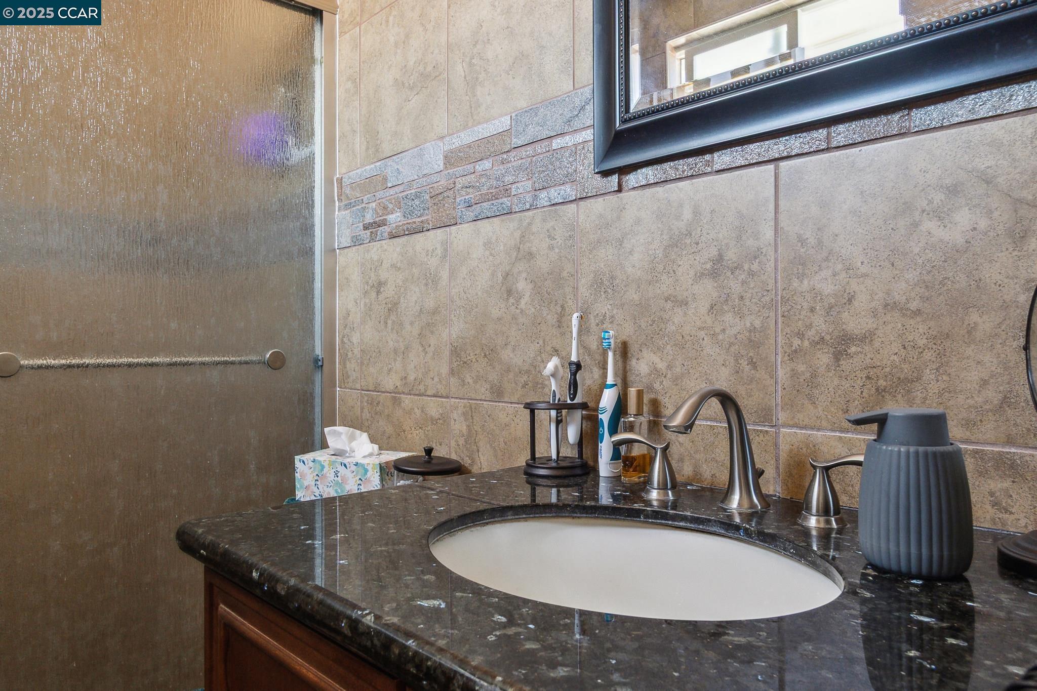 Detail Gallery Image 14 of 16 For 3032 Guernsey Ave, Stockton,  CA 95205 - 3 Beds | 2 Baths