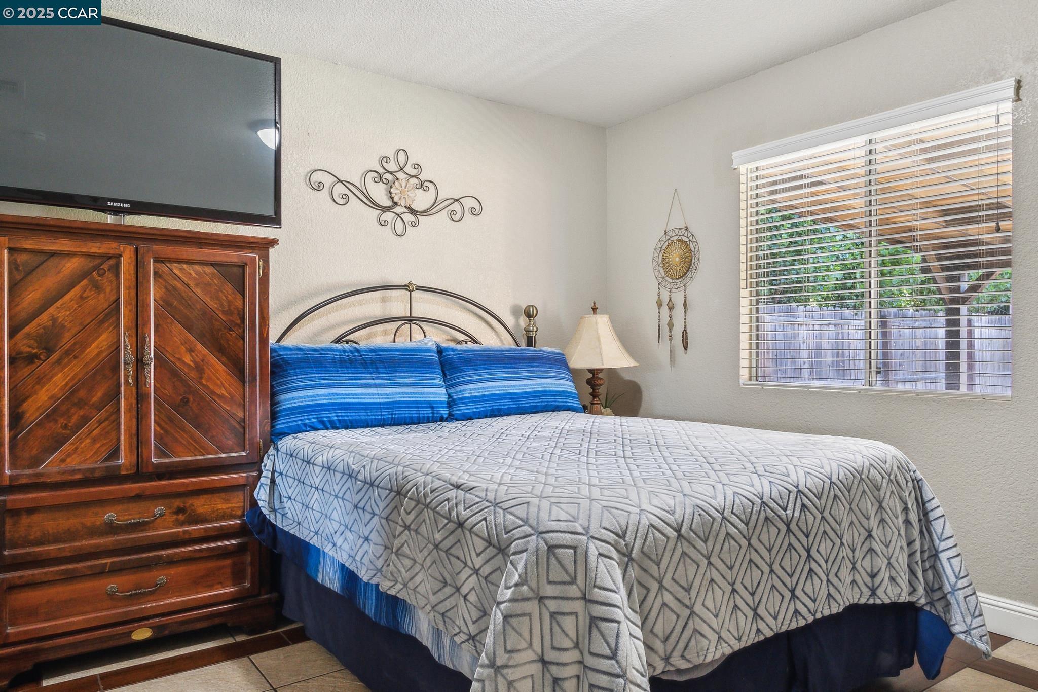 Detail Gallery Image 15 of 16 For 3032 Guernsey Ave, Stockton,  CA 95205 - 3 Beds | 2 Baths