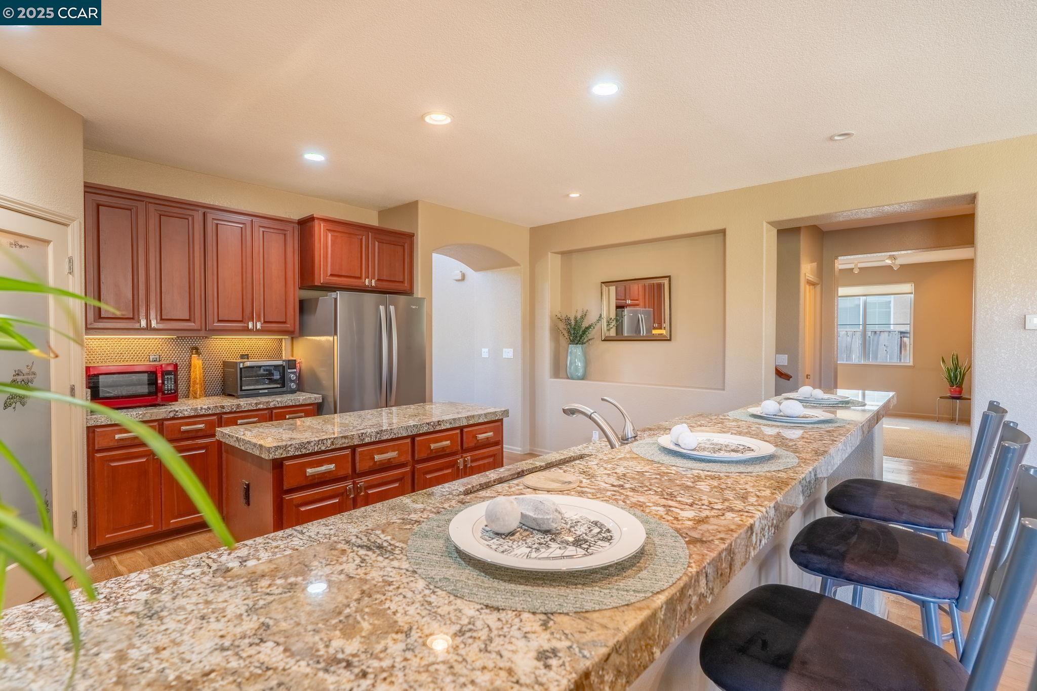 Detail Gallery Image 10 of 53 For 9028 Tee Box Ct, Patterson,  CA 95363 - 4 Beds | 3/1 Baths