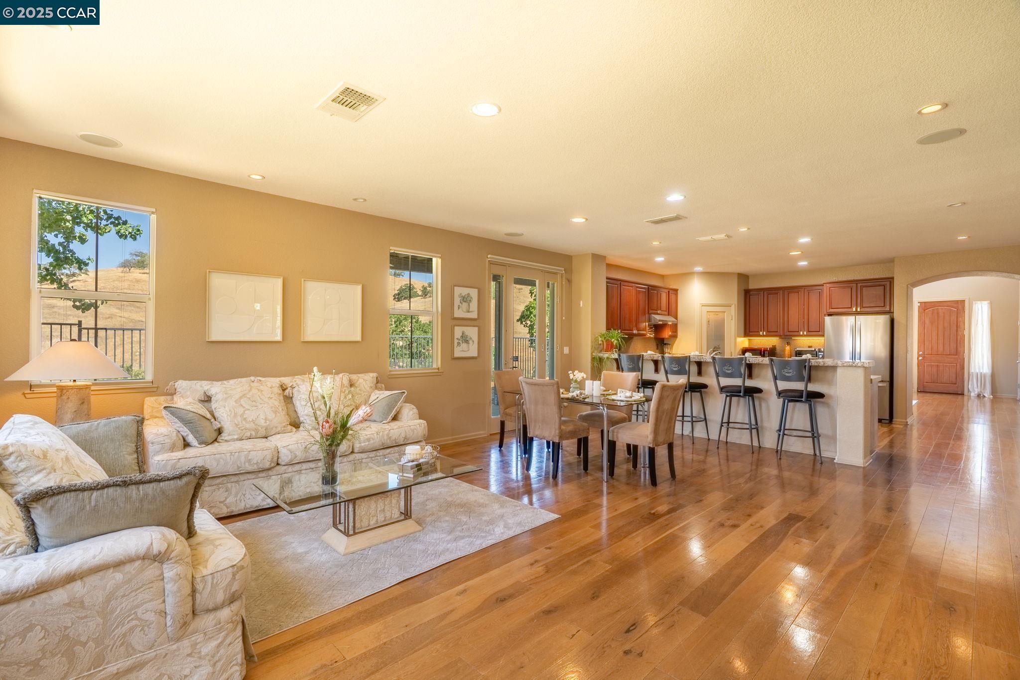 Detail Gallery Image 17 of 53 For 9028 Tee Box Ct, Patterson,  CA 95363 - 4 Beds | 3/1 Baths