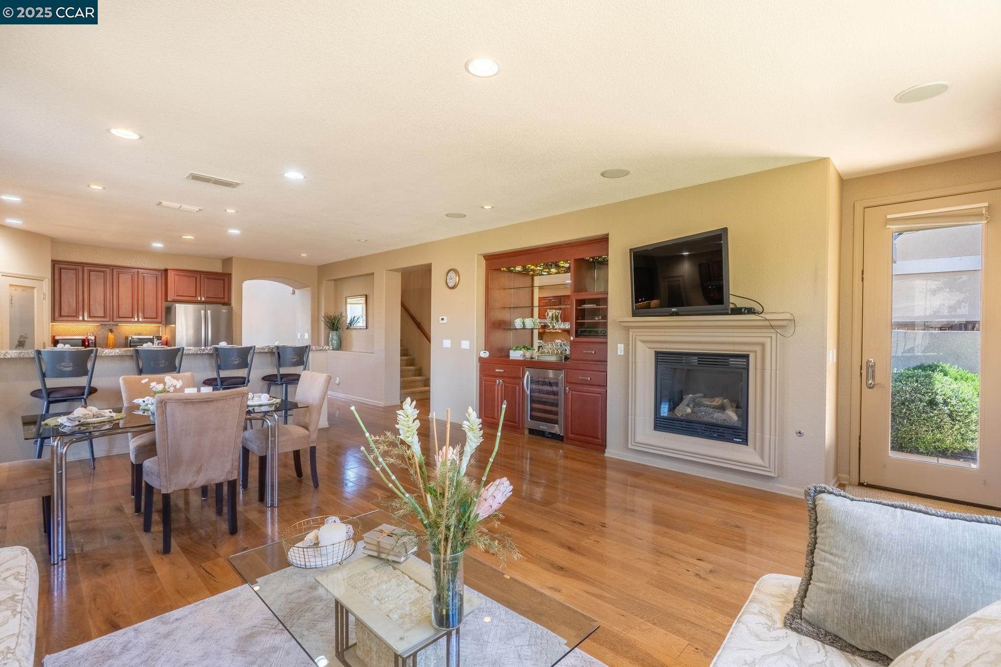Detail Gallery Image 18 of 53 For 9028 Tee Box Ct, Patterson,  CA 95363 - 4 Beds | 3/1 Baths