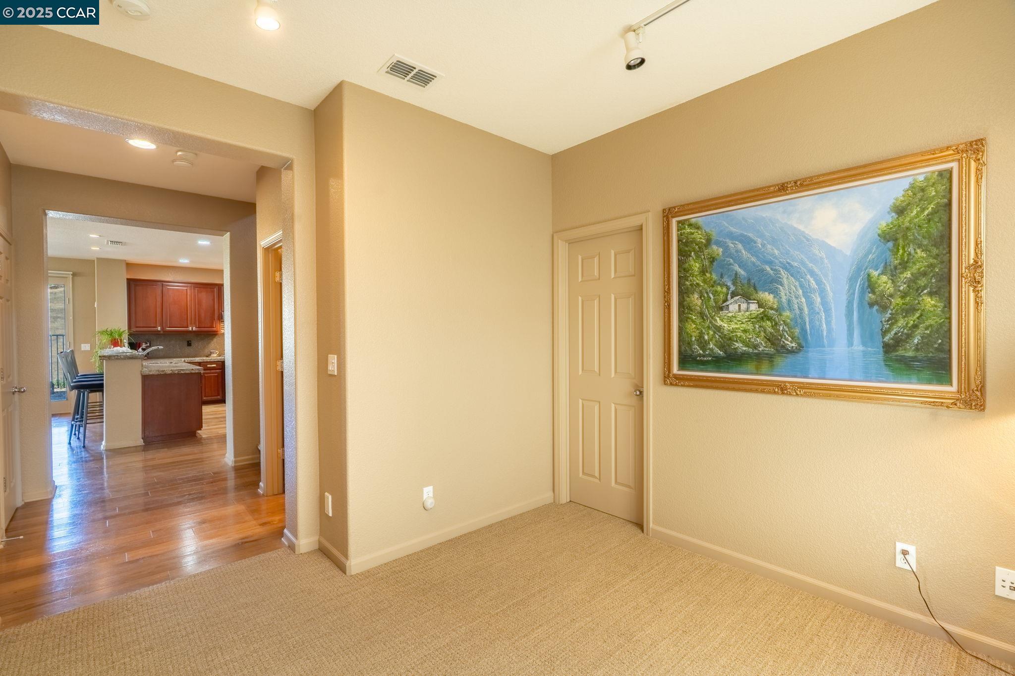 Detail Gallery Image 20 of 53 For 9028 Tee Box Ct, Patterson,  CA 95363 - 4 Beds | 3/1 Baths