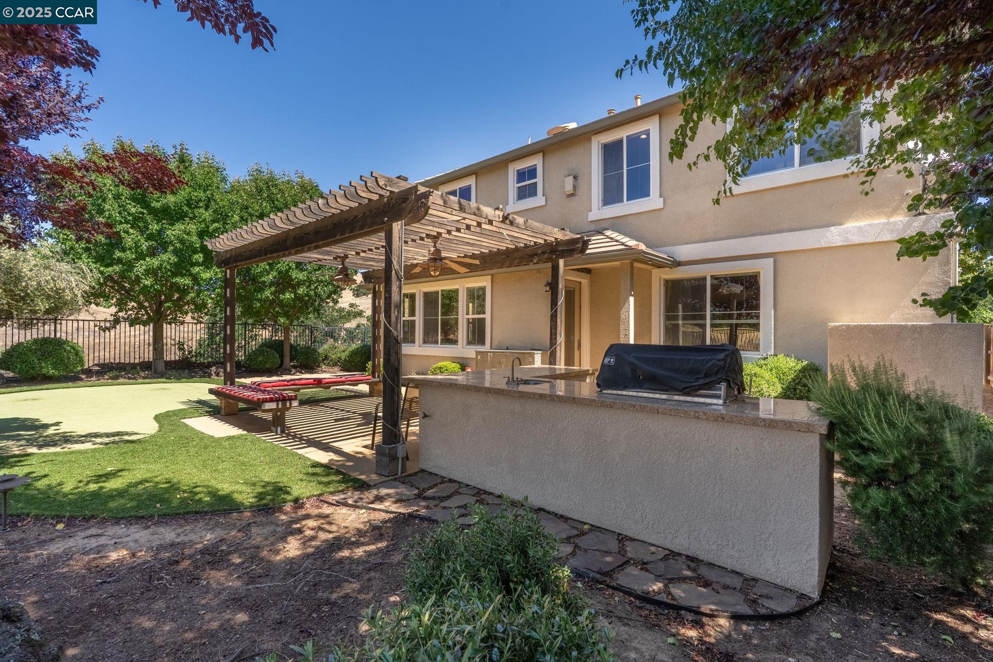 Detail Gallery Image 42 of 53 For 9028 Tee Box Ct, Patterson,  CA 95363 - 4 Beds | 3/1 Baths