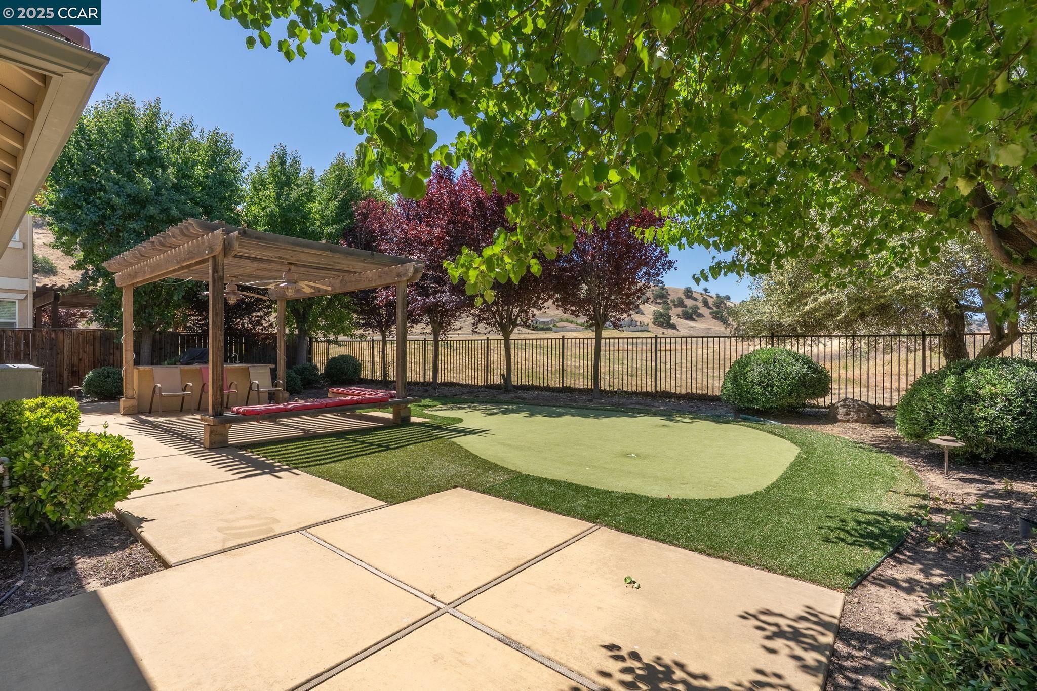 Detail Gallery Image 44 of 53 For 9028 Tee Box Ct, Patterson,  CA 95363 - 4 Beds | 3/1 Baths